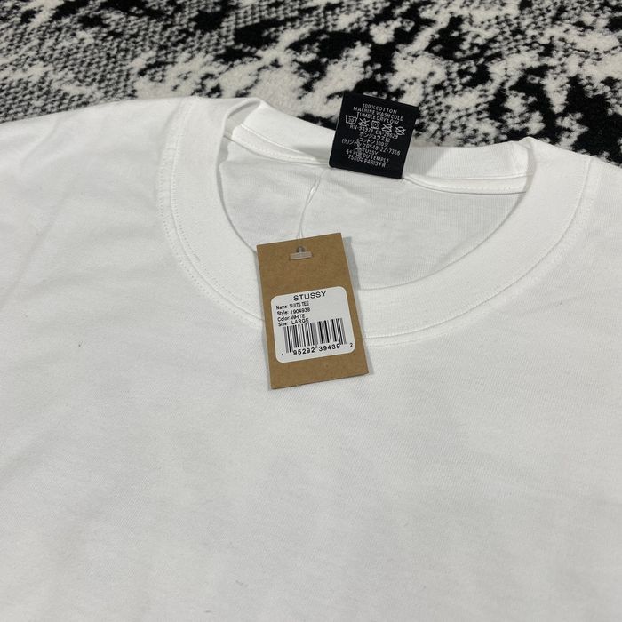 Stussy RARE STUSSY SUITS TEE IN WHITE | Grailed