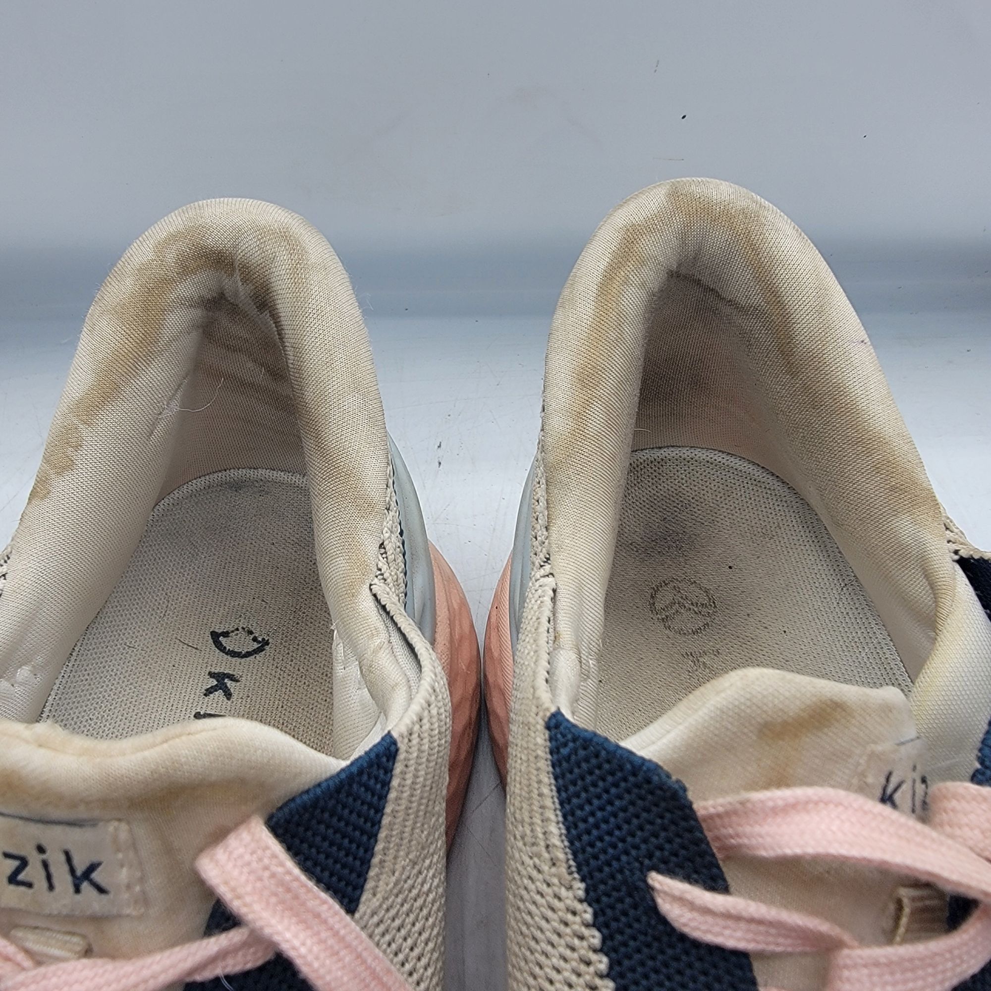 Other Kizik Athens Bahama Hands Free Womens 9.5 Athletic Shoes Gra Size US 9.5 / IT 39.5 - 9 Thumbnail