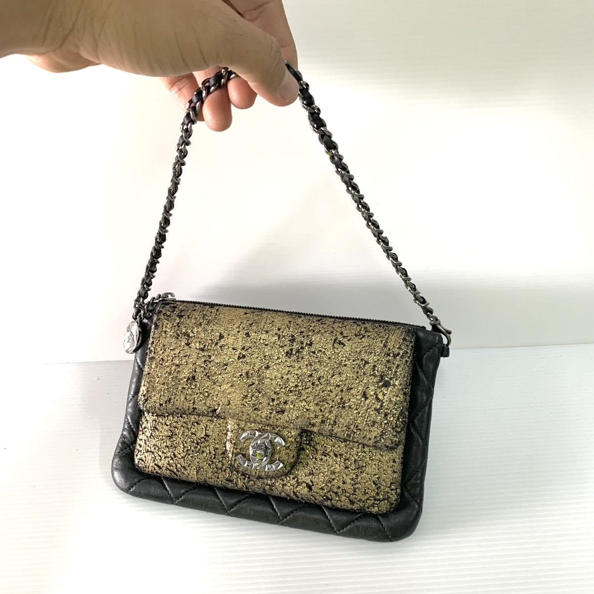 Chanel Chanel Leather Flap Chain Dinner Pre-Owned Bag Size ONE SIZE - 1 Thumbnail