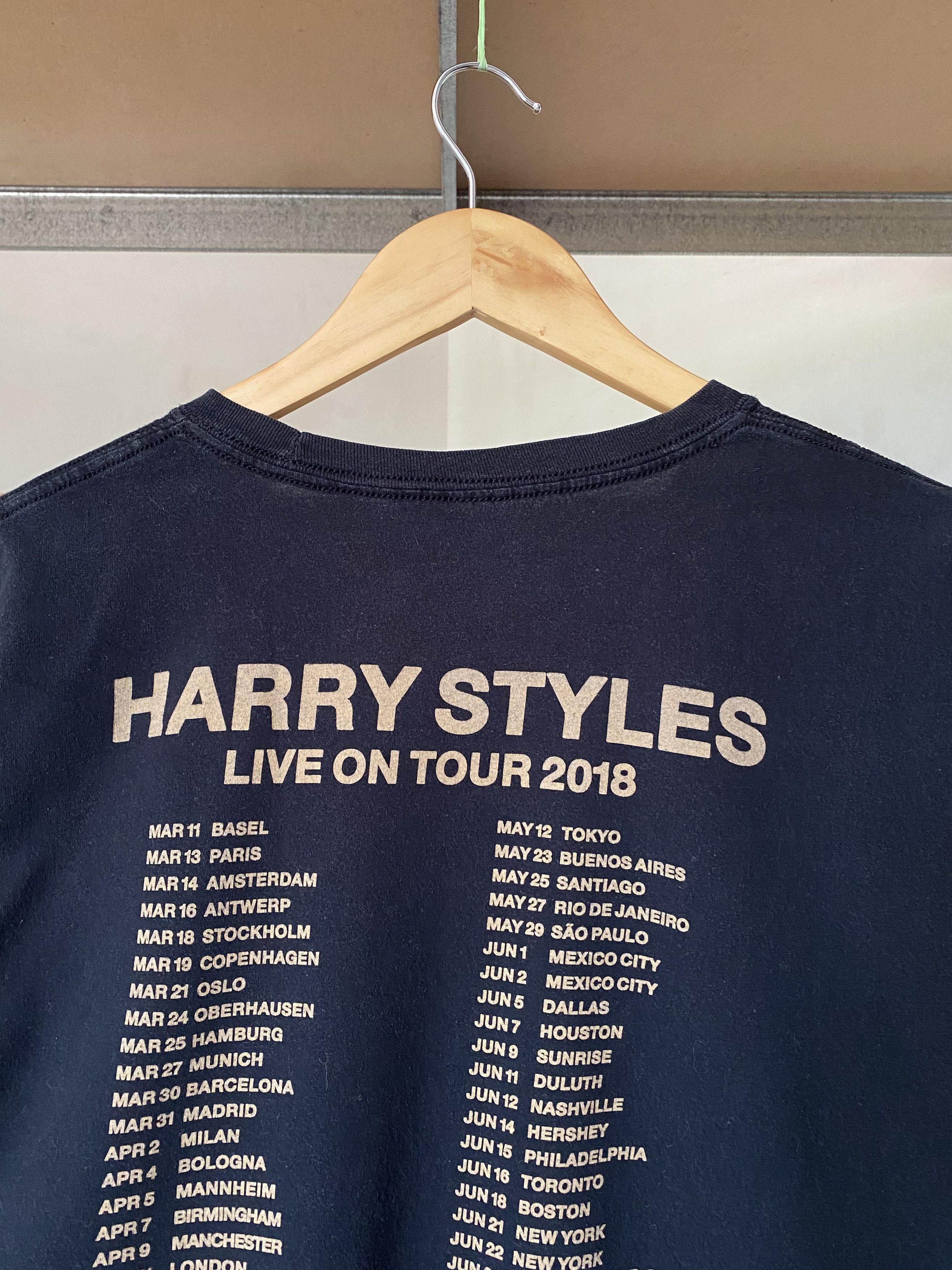 Band Tees × Vintage Vintage 2018 Harry Styles Live On Tour T-shirt Size US L / EU 52-54 / 3 - 12 Thumbnail