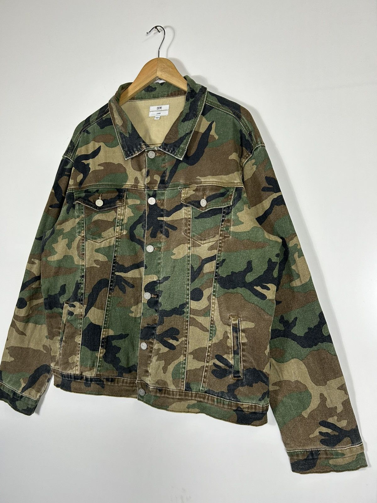 Japanese Brand 🔥Dope Camo Type-3 Trucker Jacket Size US L / EU 52-54 / 3 - 4 Thumbnail