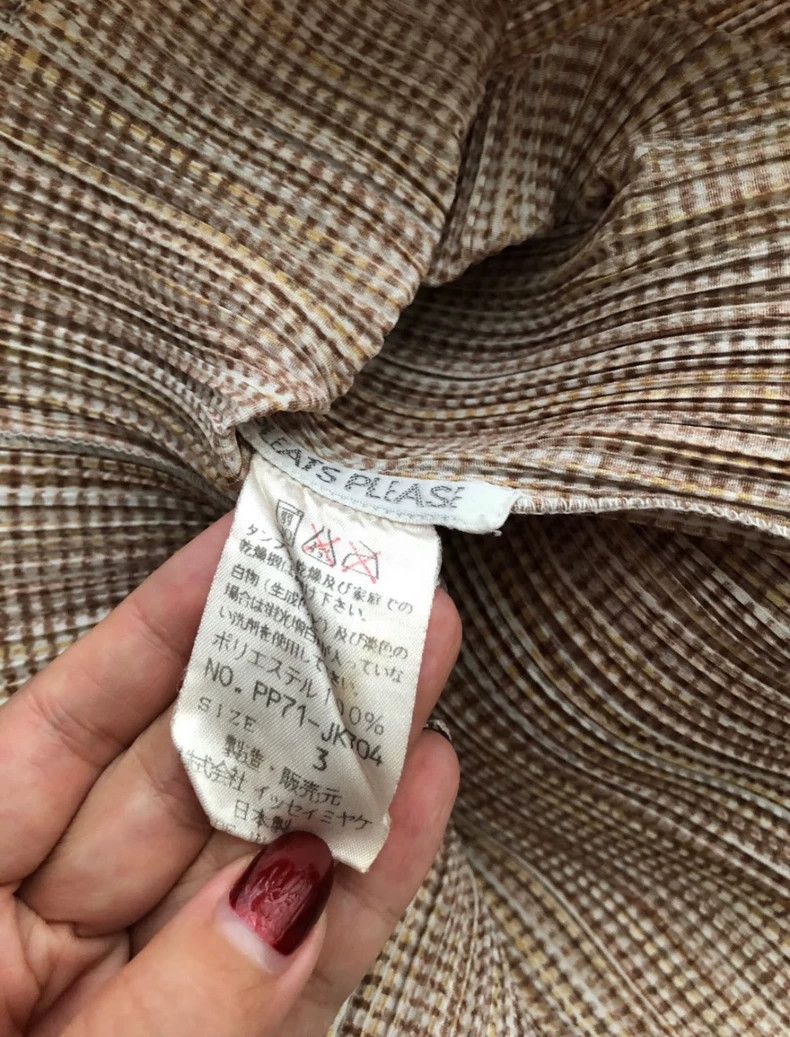Issey Miyake issey miyake Grey and pink pleated top Size US L / EU 52-54 / 3 - 4 Thumbnail