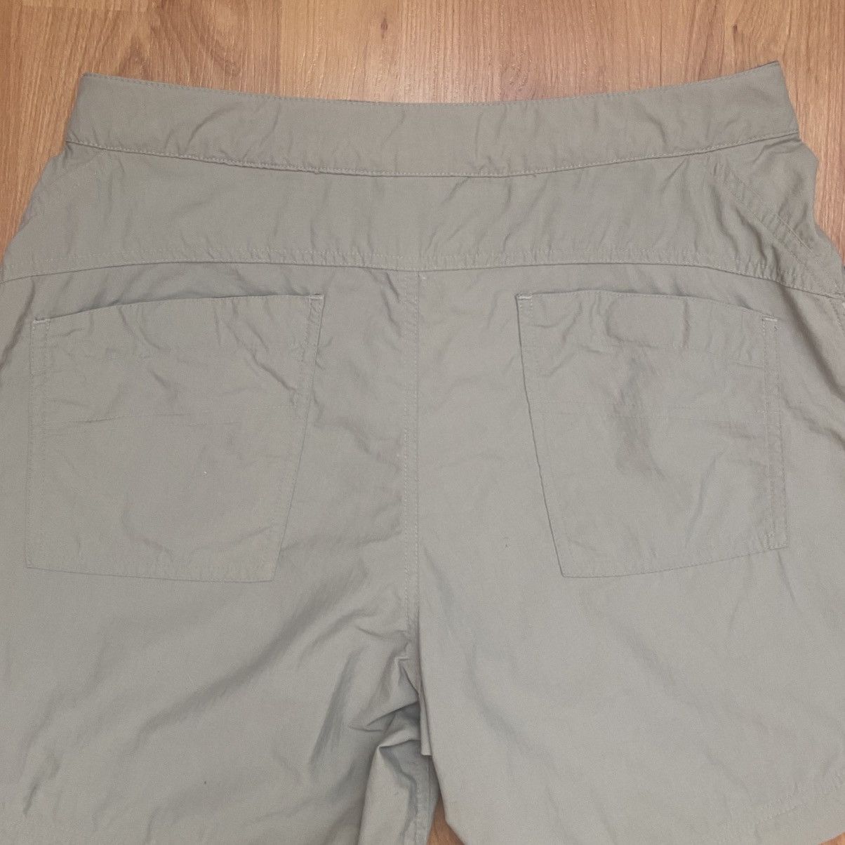 Mountain Hardwear Mountain Hardwear Outdoor Hiking Gorpcore Shorts Women’s 12 Size 34" / US 12 / IT 48 - 5 Thumbnail