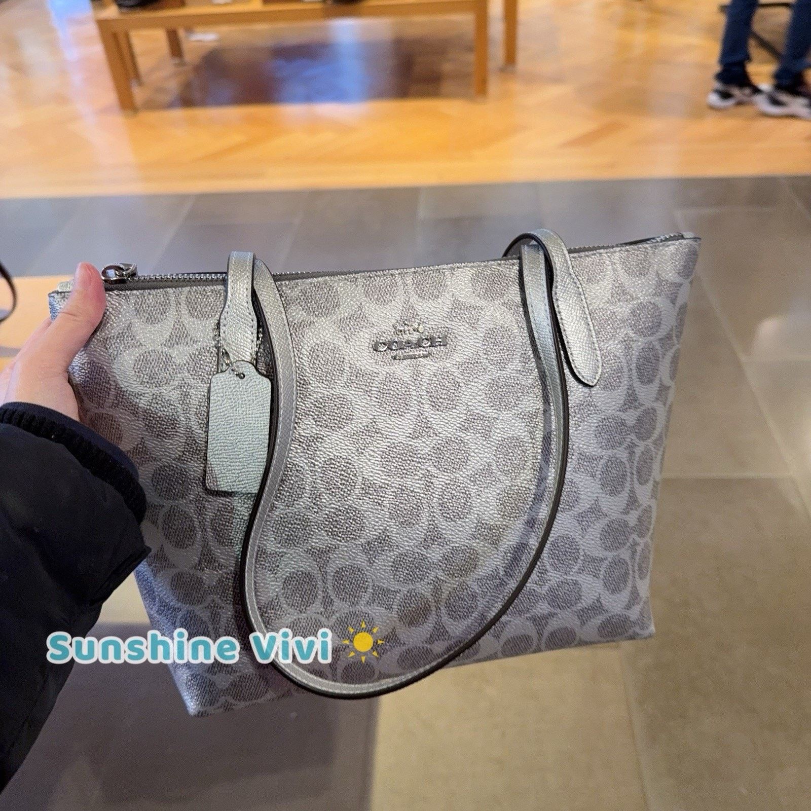 Coach NWT COACH Fiona Zip Tote Bag Canvas CW396, Gray/Silver Size ONE SIZE - 1 Thumbnail