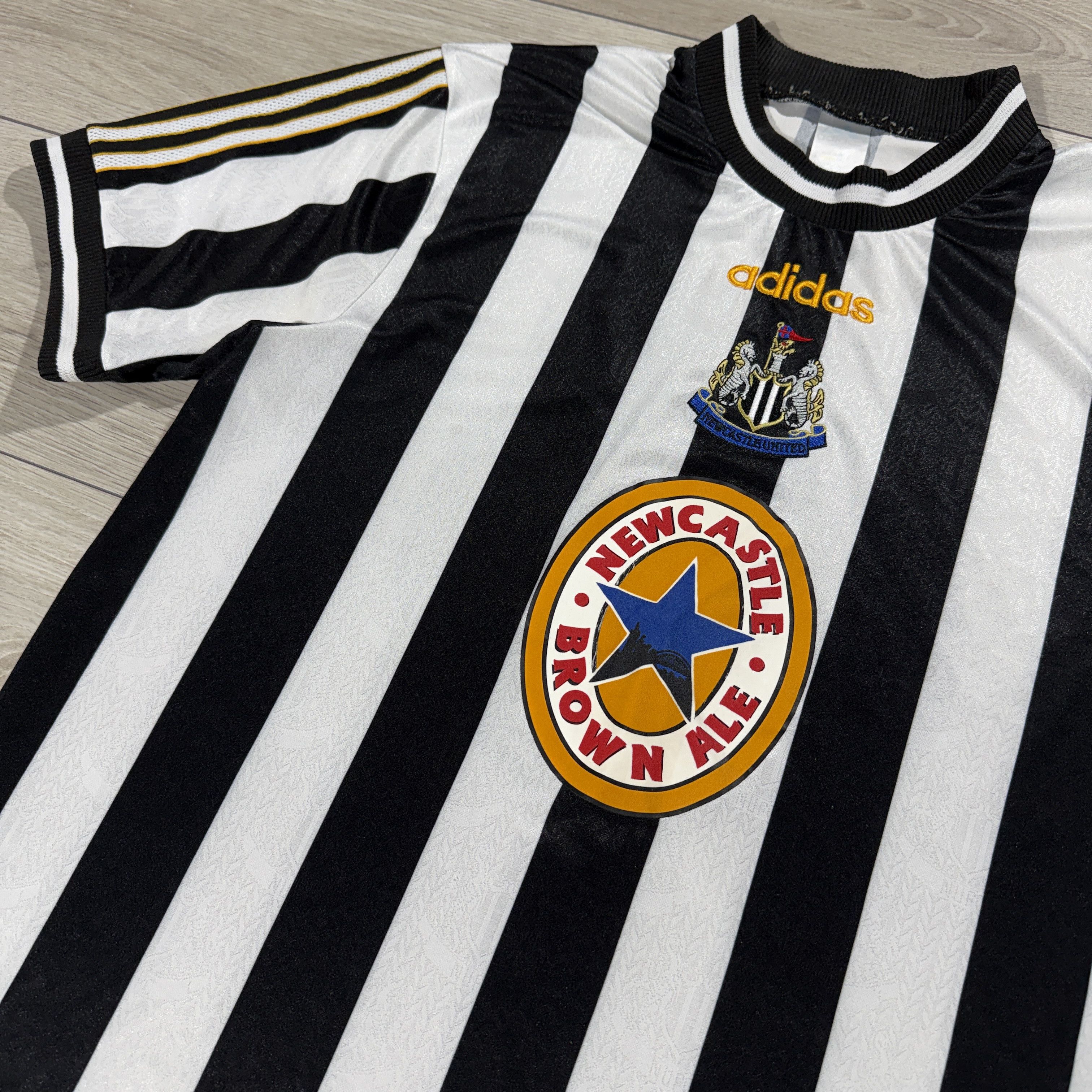 Adidas Adidas Newcastle United 1997-1999 Home Jersey Size L Size US L / EU 52-54 / 3 - 4 Thumbnail