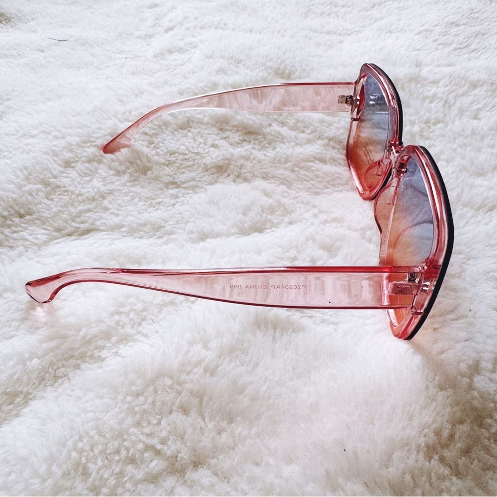 Other Abby Clear Blue & Pink Square Frame Sunglasses Size ONE SIZE - 7 Thumbnail