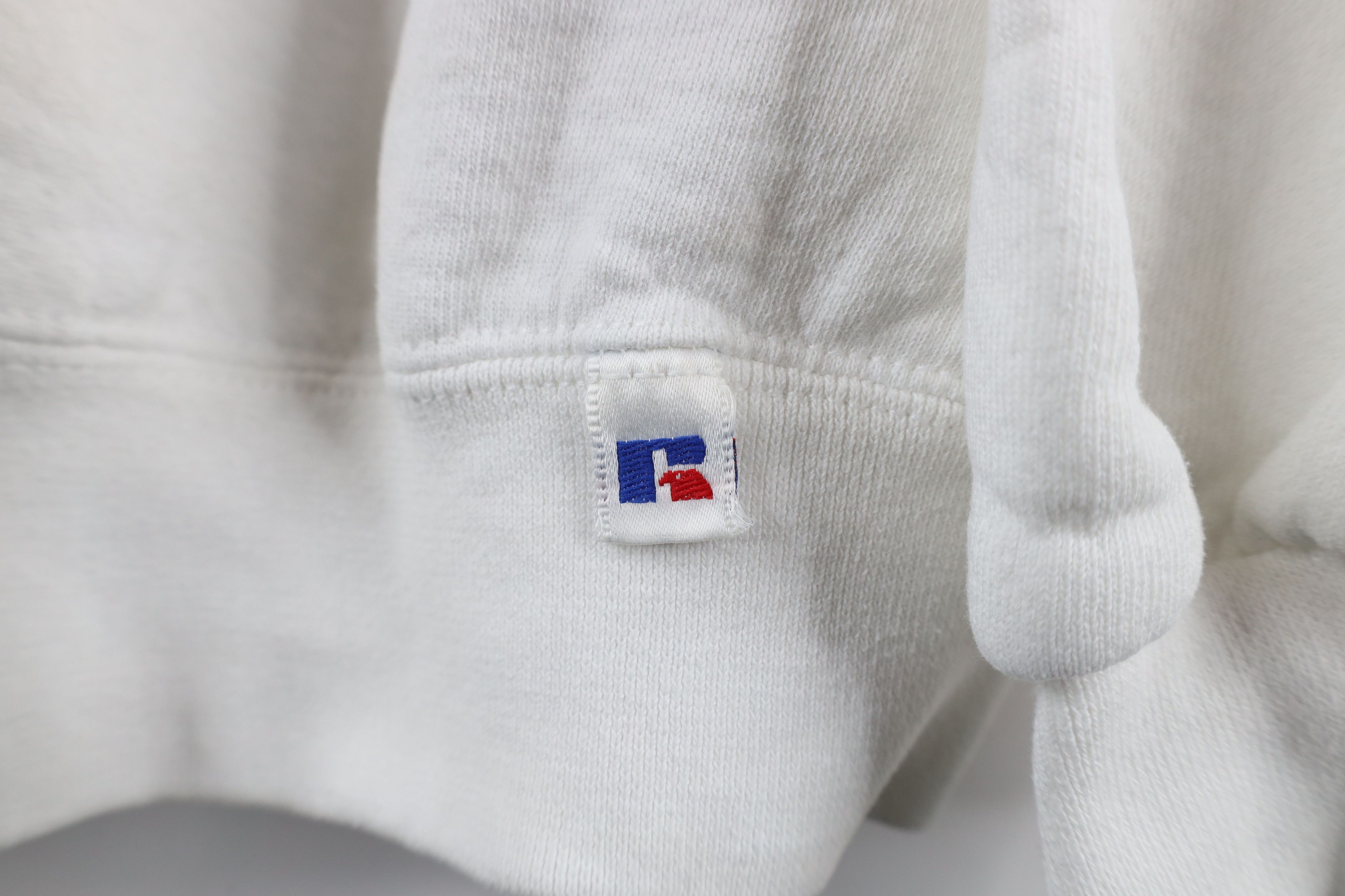 Russell Athletic × Vintage Vintage 90s Russell Athletic Crewneck Sweatshirt White USA Size ONE SIZE - 4 Thumbnail
