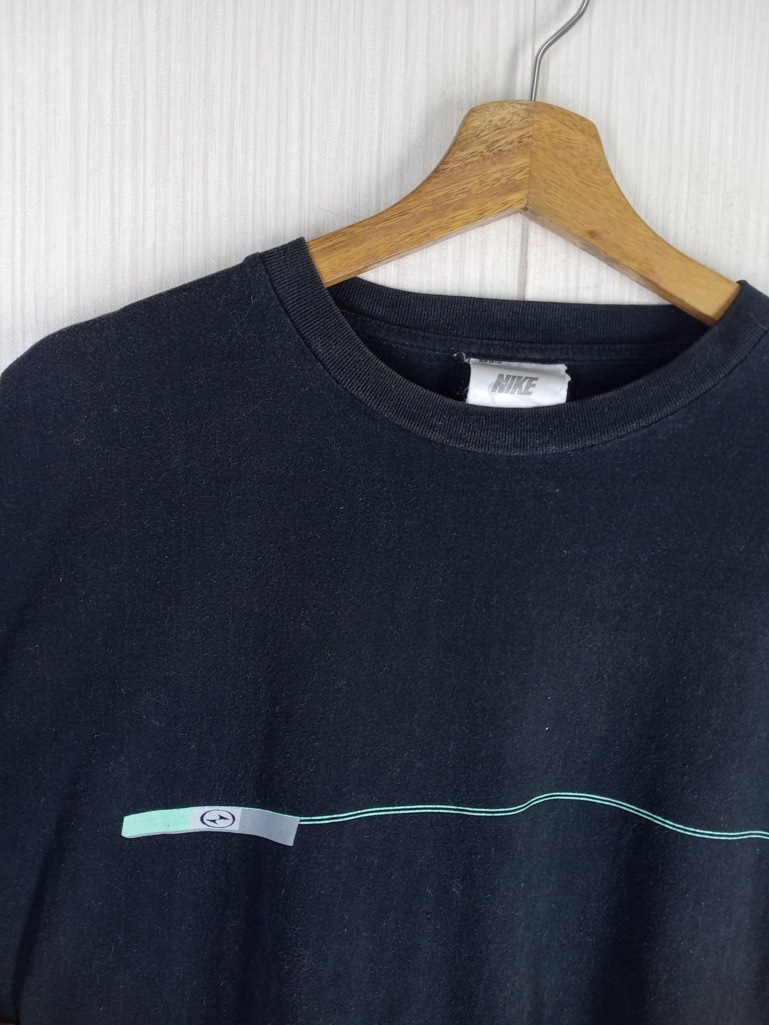 Nike Rare Vintage 00s Nike Tiger Woods Tshirt Size US L / EU 52-54 / 3 - 6 Thumbnail