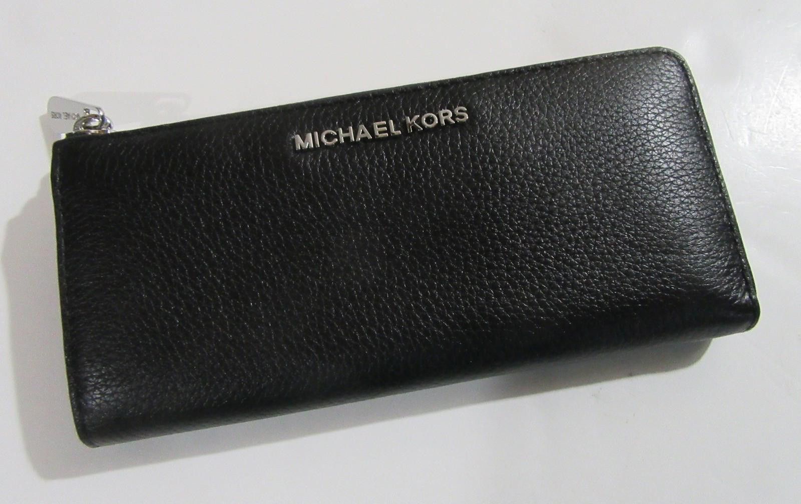 Michael Kors Michael Kors Bedford Large Three Quarter Zip Black/Silver Size ONE SIZE - 1 Thumbnail
