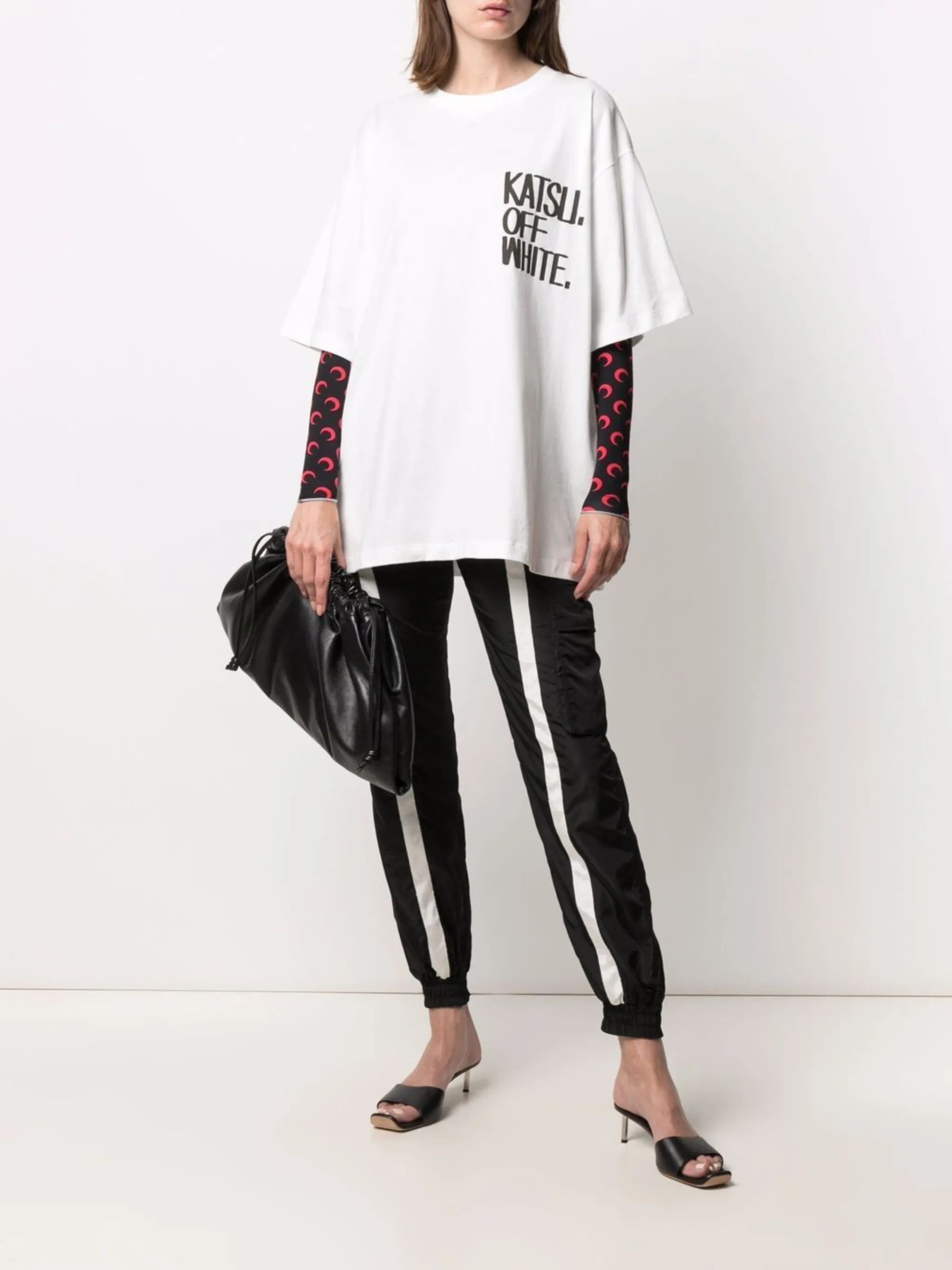 Off-White o1gr1nt0325 Katsu Graffiti New Tomboy T-Shirt in White Size XS / US 0-2 / IT 36-38 - 2 Thumbnail