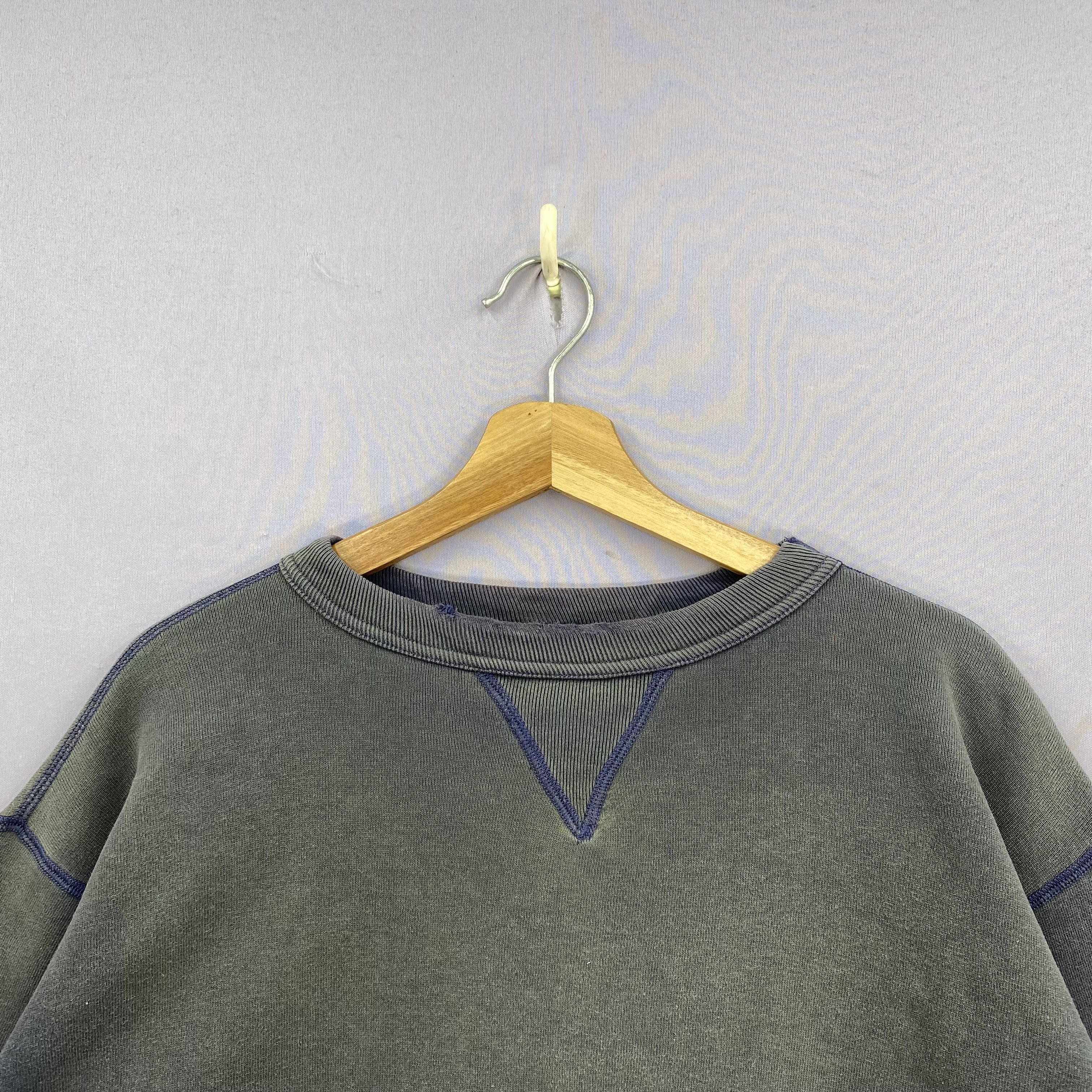 Japanese Brand Vintage 80s Distressed Hinoya Jumper V Stitch Sweatshirt Size US XL / EU 56 / 4 - 3 Thumbnail
