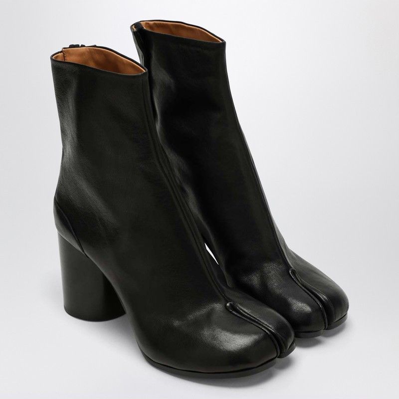 Maison Margiela Maison Margiela Black Leather Tabi Ankle Boots Size US 6 / IT 36 - 1 Thumbnail