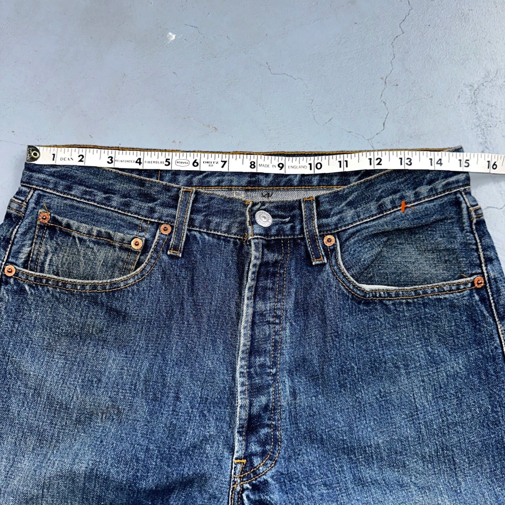 Levi's Levi's 501 Jeans Straight Levi's 501 Vintage 90s Europe Blue Denim Jeans 32x30 Mens Regular Jeans Size US 32 / EU 48 - 7 Thumbnail