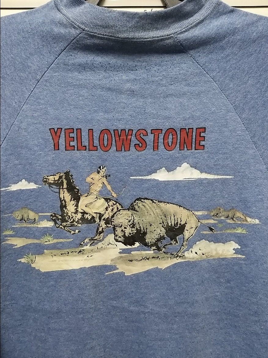Vintage VINTAGE 80'S YELLOWSTONE IRON ON 1981 PULLOVER SWEATSHIRT Size US L / EU 52-54 / 3 - 3 Thumbnail