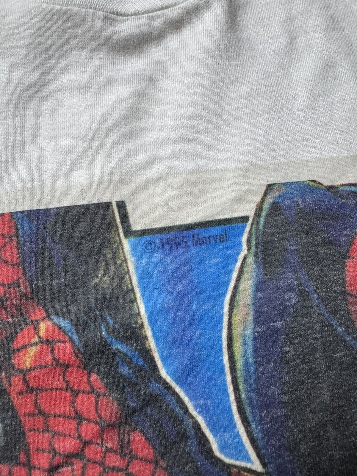 Vintage Vintage Spiderman vs Venom Promo Tee 1995 Marvel Comics Size US XXL / EU 58 / 5 - 2 Thumbnail
