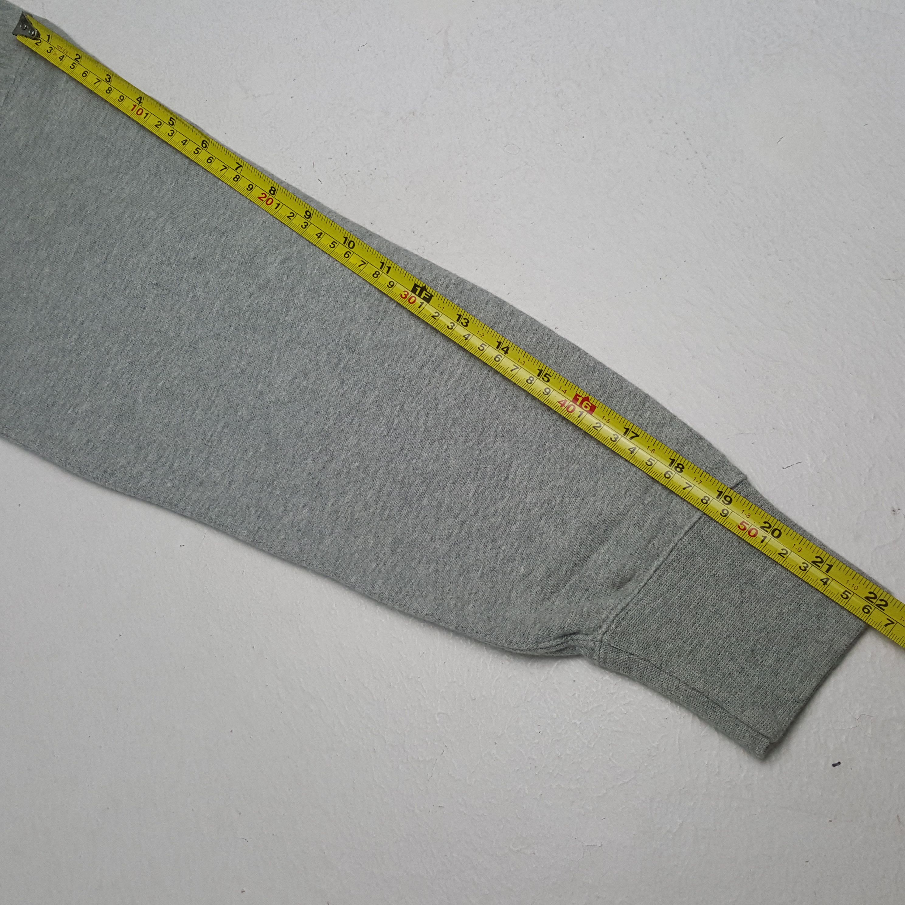 Uniqlo Coca Cola X Uniqlo Sweatshirt RR13 Size US M / EU 48-50 / 2 - 5 Thumbnail