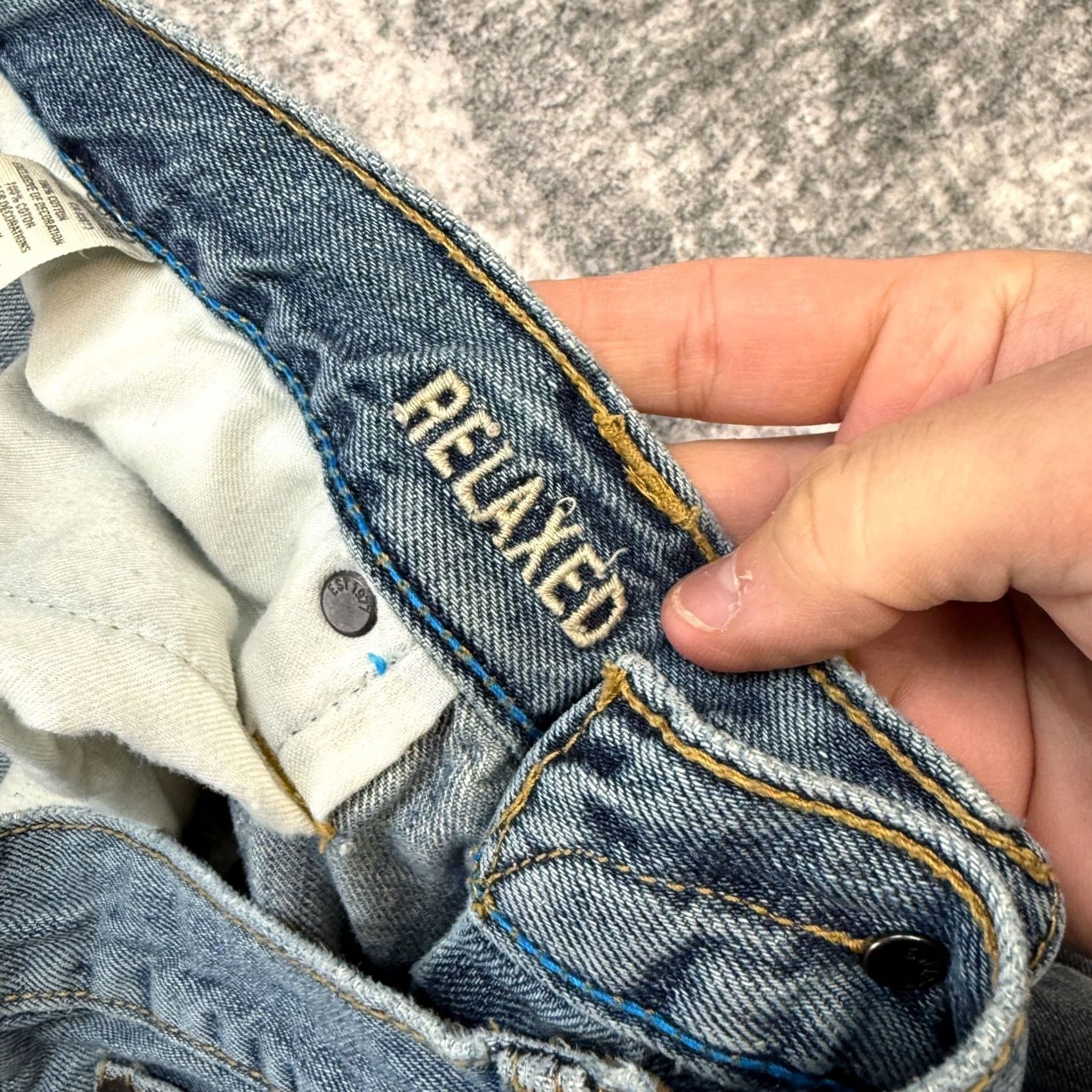 American Eagle Outfitters American Eagle Outfitters Jeans Mens 36x34 Relaxed Straight Faded Blue Denim Casual Chore Jeans Size US 36 / EU 52 - 5 Thumbnail