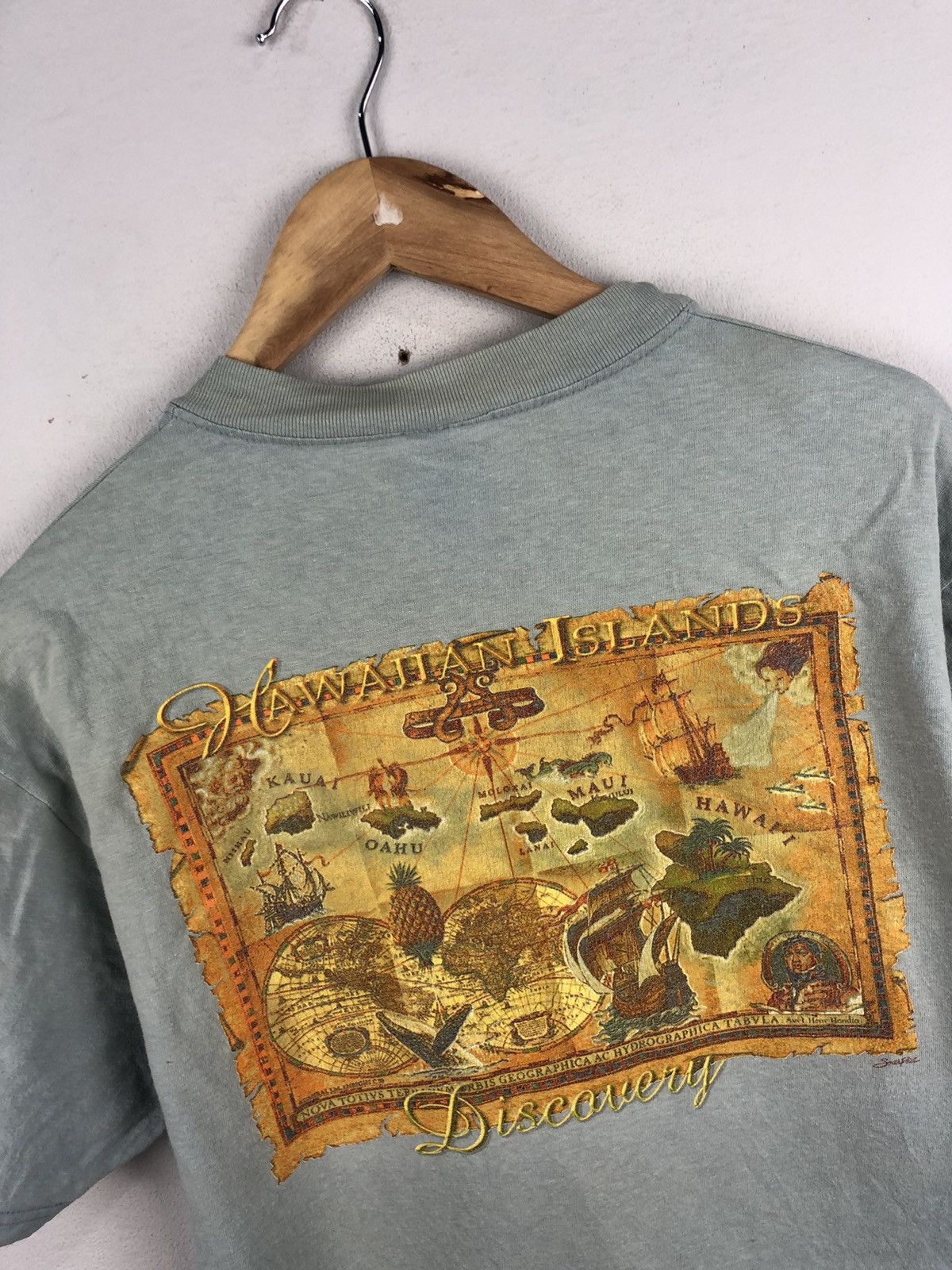 Vintage Vintage Hawaian Discovery 1990 Tee Size US M / EU 48-50 / 2 - 4 Thumbnail