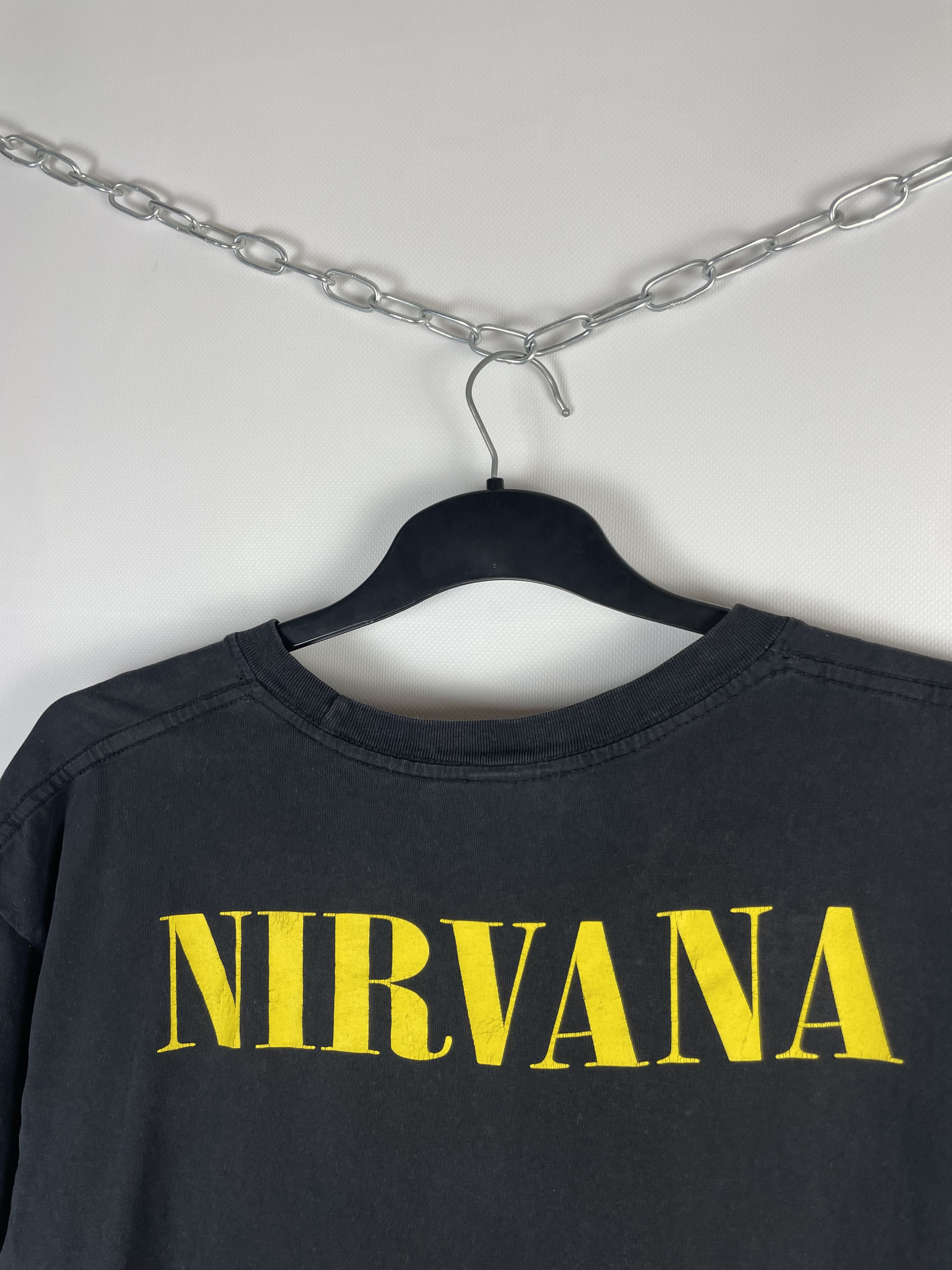 Band Tees Mens Vintage Nirvana T Shirt rock band tee Size US XL / EU 56 / 4 - 8 Thumbnail