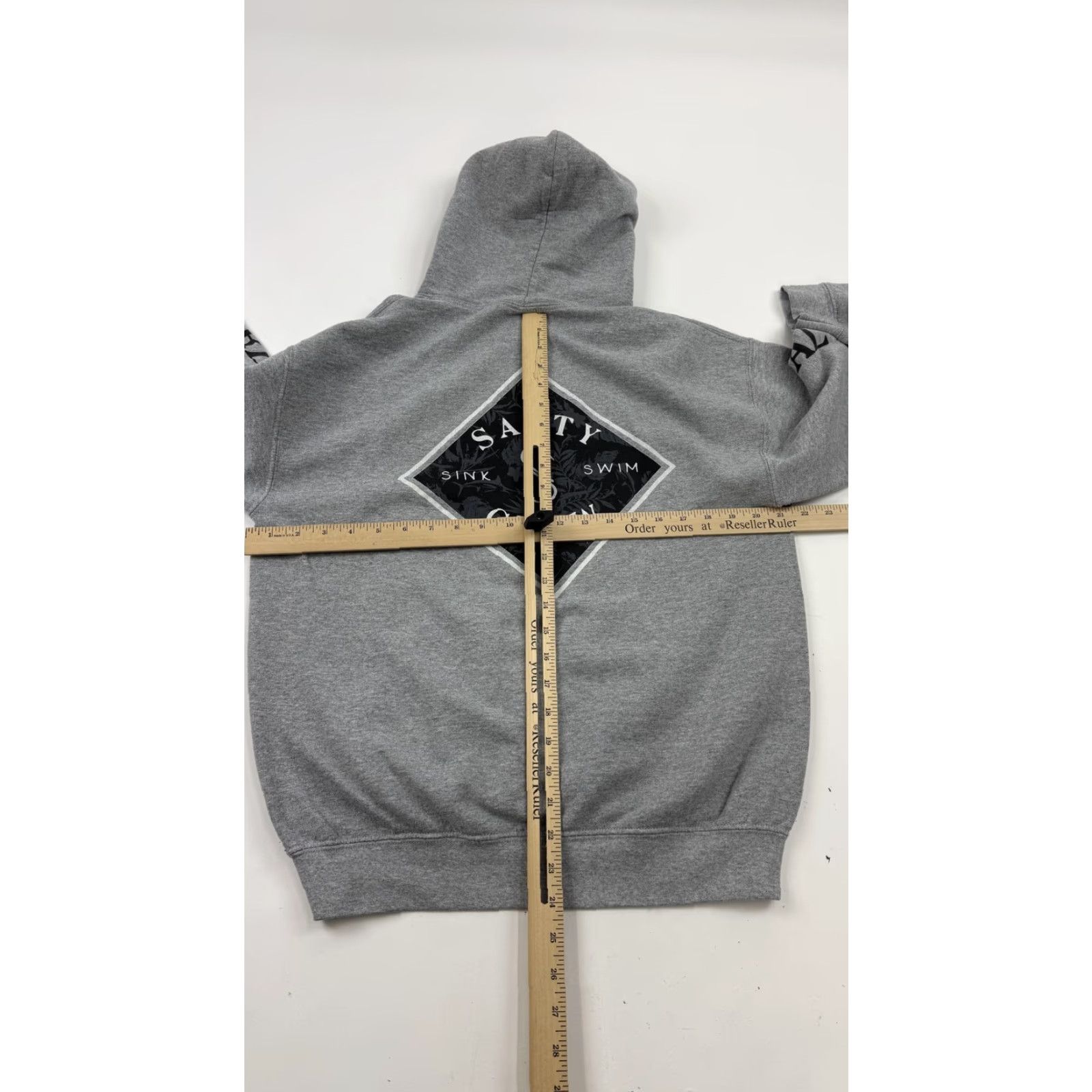 Vintage Salty Crew Hoodie Mens M Gray Pullover Graphic Print Sleeve Logo Hooded Sweatshirt Size US M / EU 48-50 / 2 - 5 Thumbnail