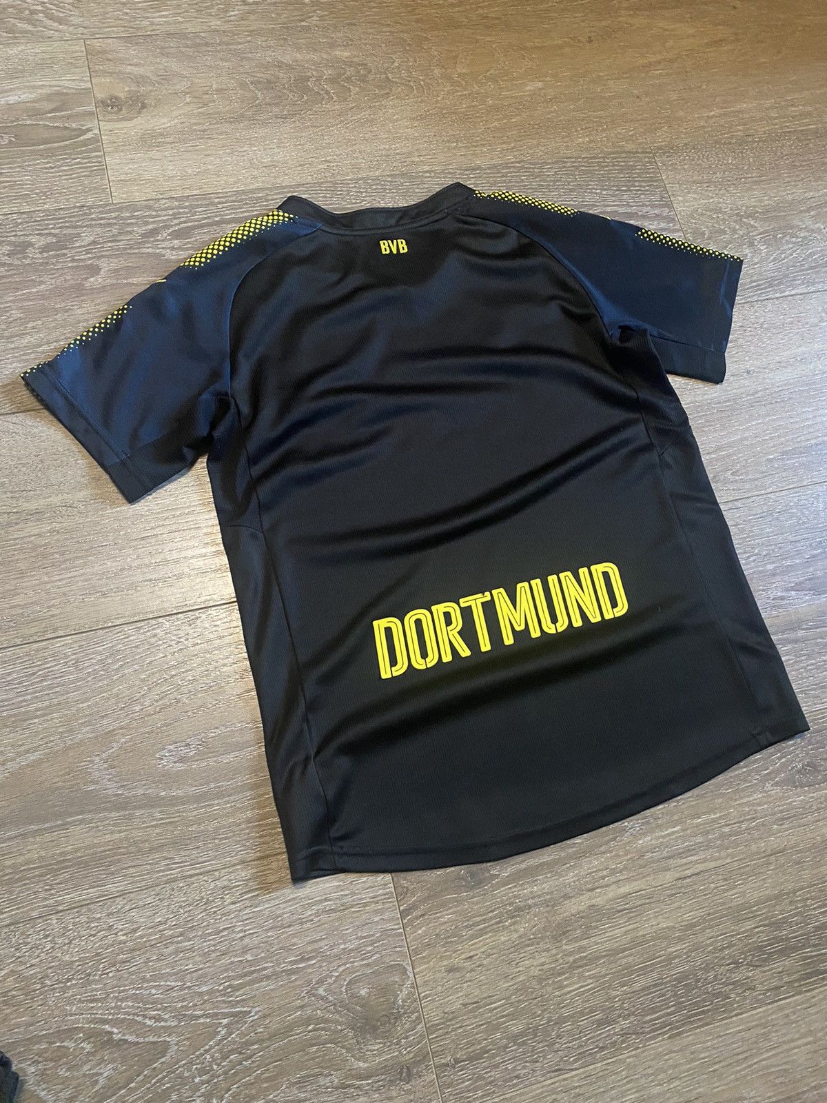 Puma × Vintage Vintage Borussia Dortmund 2017/2018 Away KIDS Size L Size US L / EU 52-54 / 3 - 13 Thumbnail