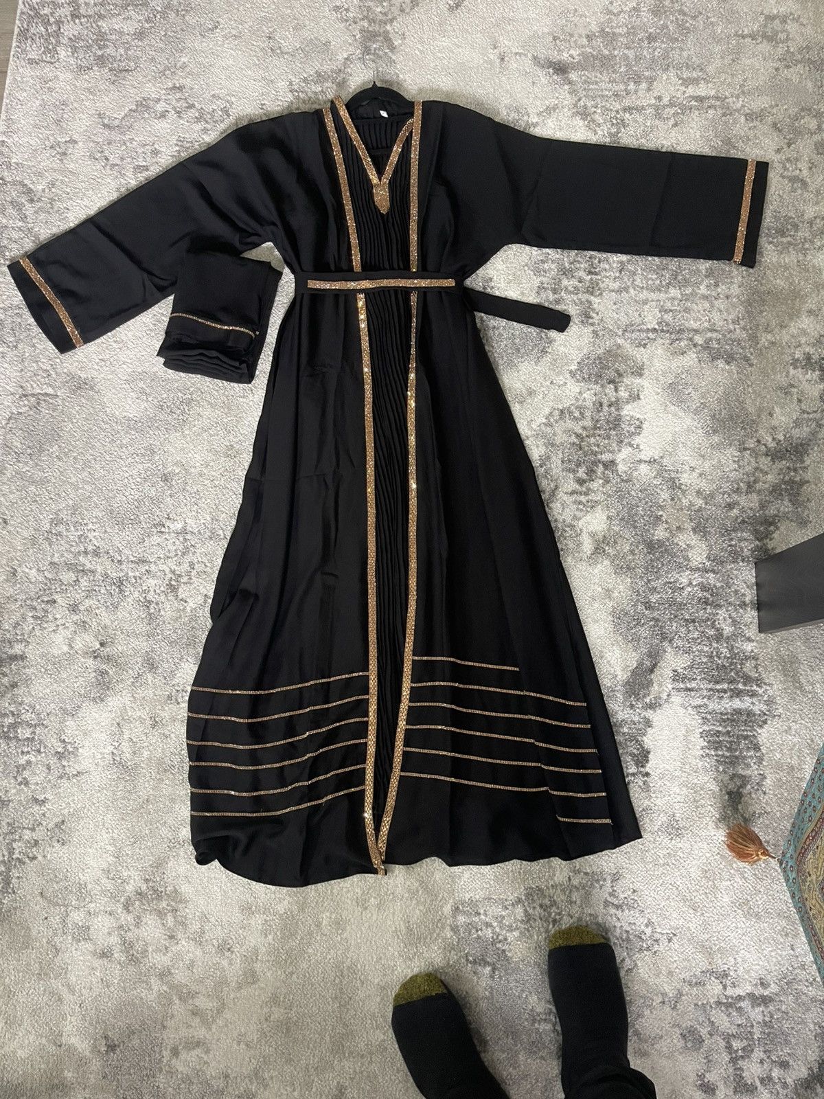 Other Traditional 4 piece Abaya Size M / US 6-8 / IT 42-44 - 1 Thumbnail