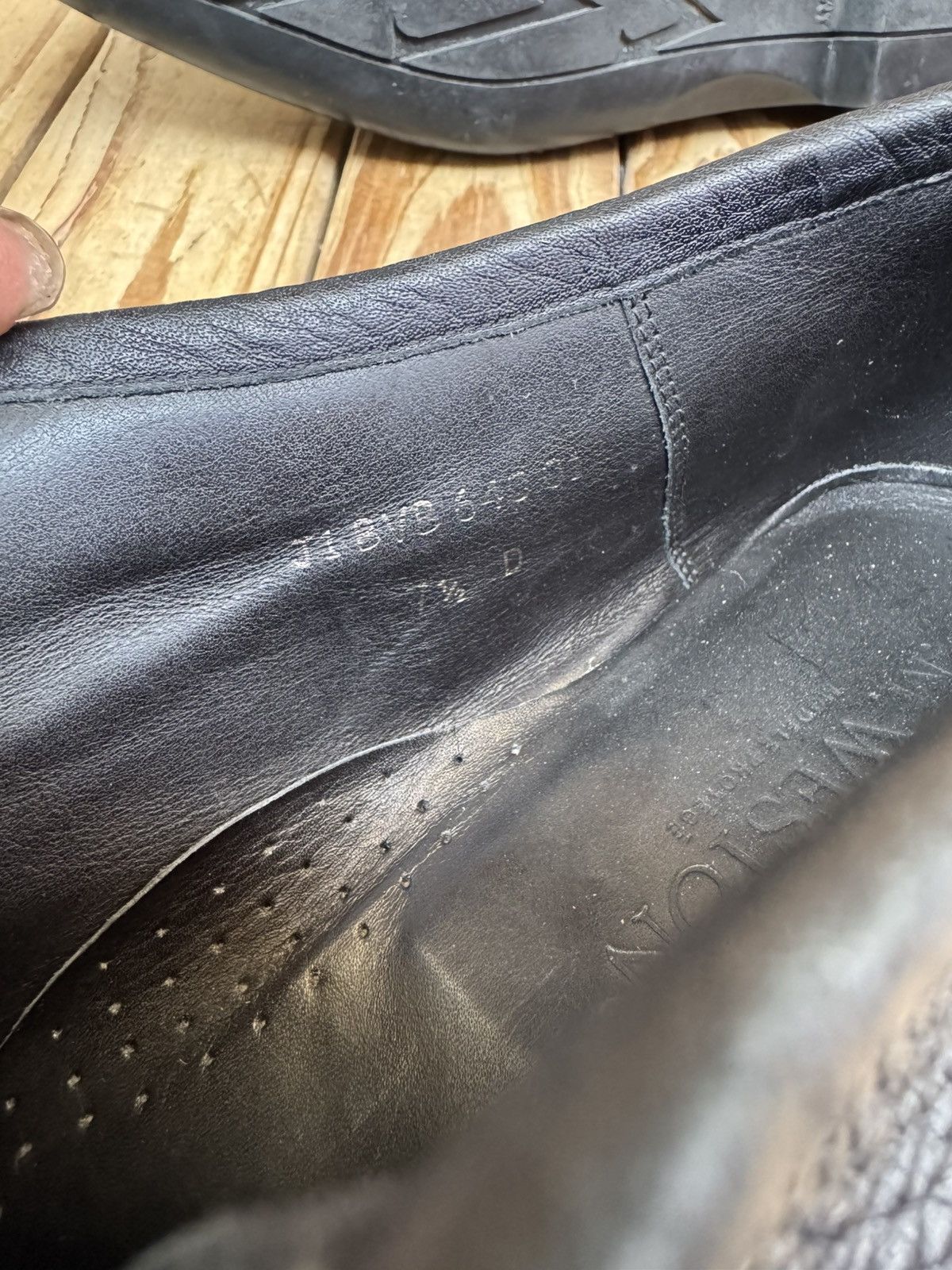 J.M. Weston J.M Weston Men’s black dress leather shoes sz UK 7.5 D Size US 8.5 / EU 41-42 - 14 Thumbnail