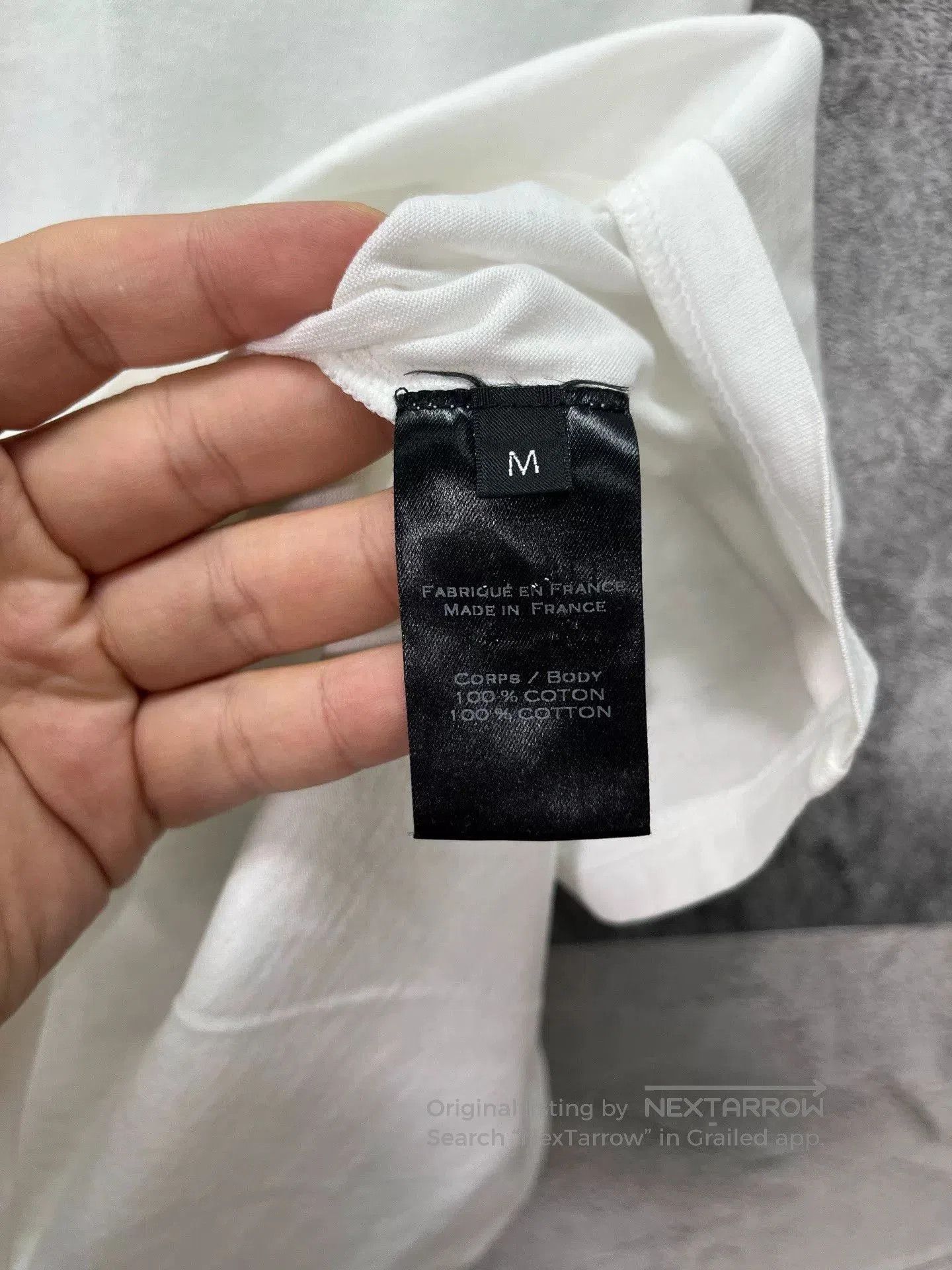 Balmain balmain letter tee size m in excellent condition. Size US M / EU 48-50 / 2 - 6 Thumbnail