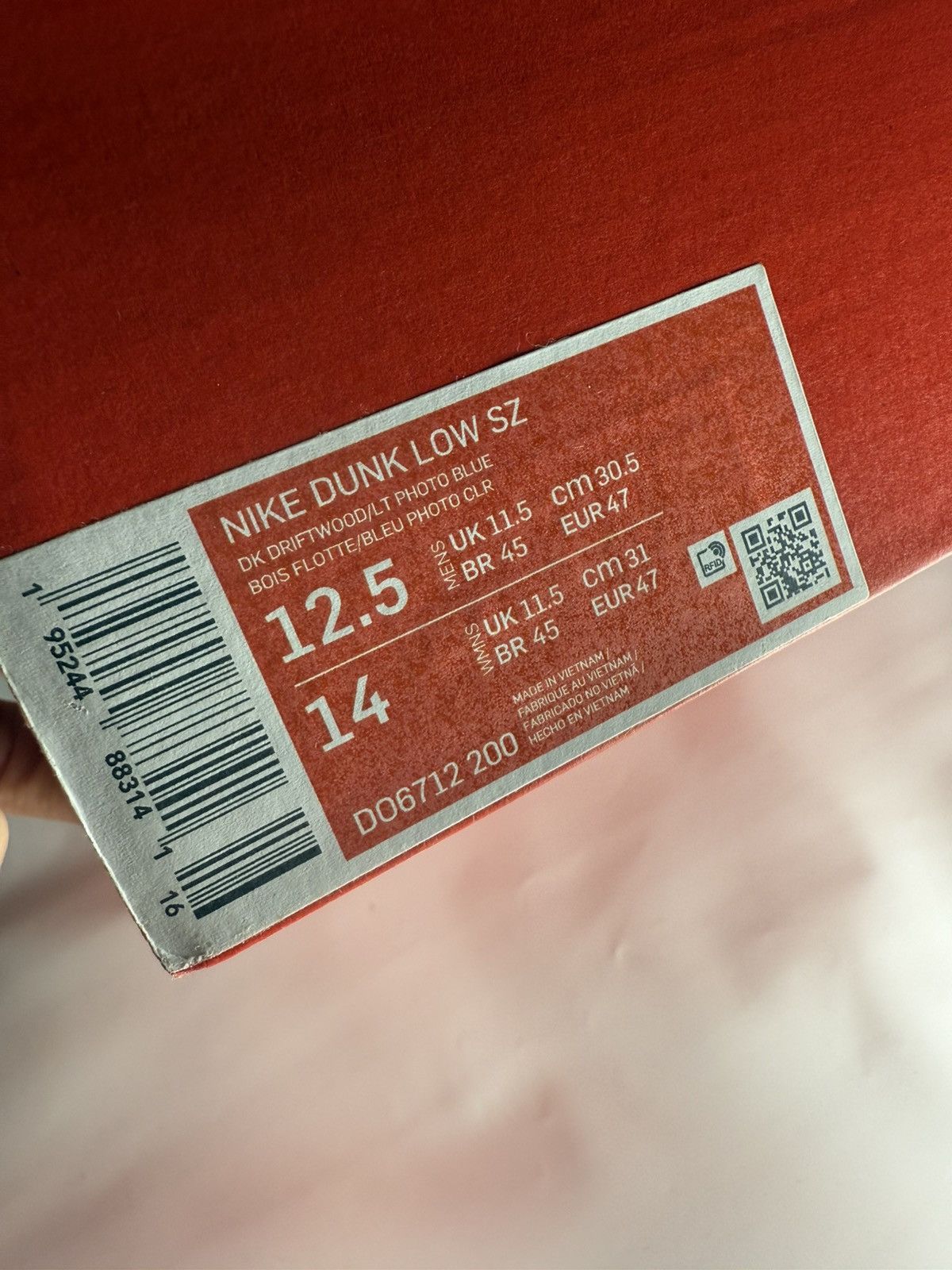 Nike × size? Size? x Nike Dunk Low – Size 12.5 – Worn 3x – OG All Size US 12.5 / EU 45-46 - 2 Thumbnail