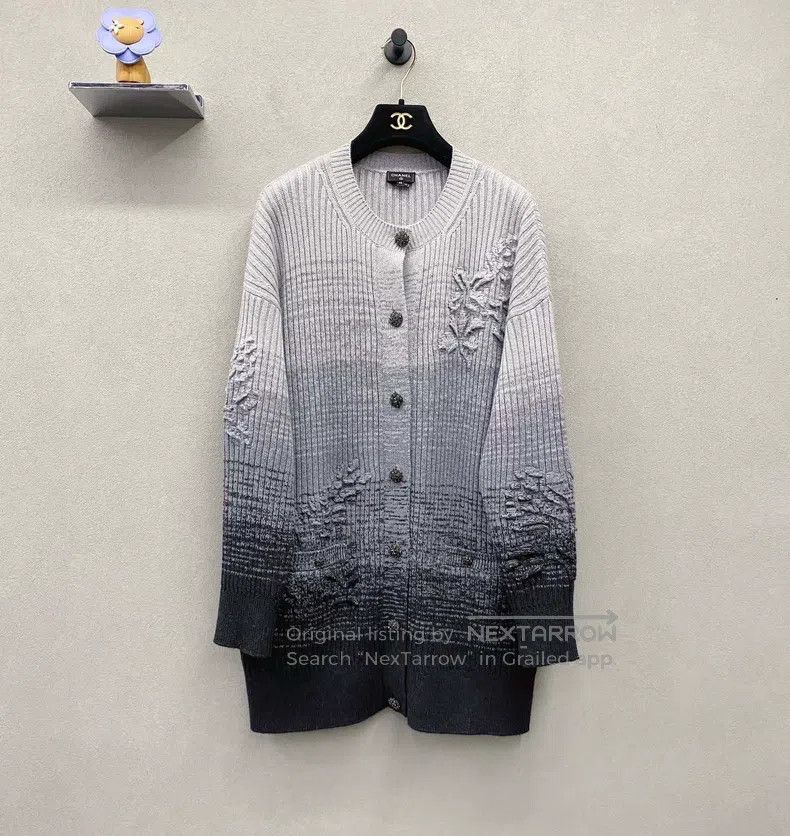 Chanel Chanel Gradient Grey Floating Flower Cardigan coat Size S / US 4 / IT 40 - 1 Thumbnail
