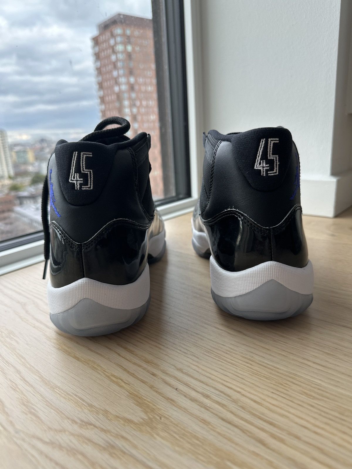 Jordan Brand Air Jordan 11 Retro “Space Jam” (2016) – DS – EU42 / US9 Size US 9 / EU 42 - 3 Thumbnail