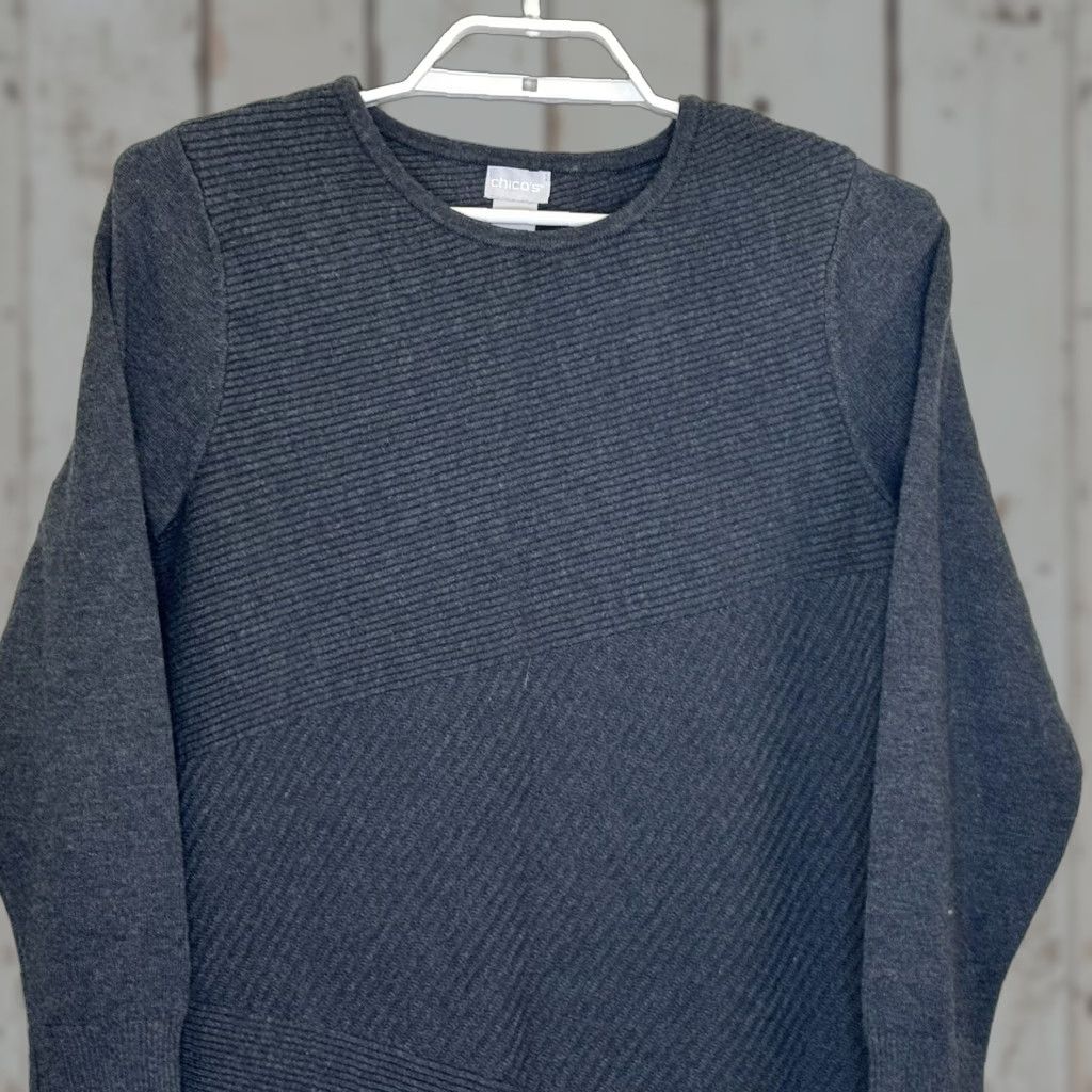 Vintage Chico’s Women’s Pullover Sweater Long Sleeve Size M Gray Textured Stripe Asymmetrical Hem Knit Tunic Size M / US 6-8 / IT 42-44 - 1 Thumbnail