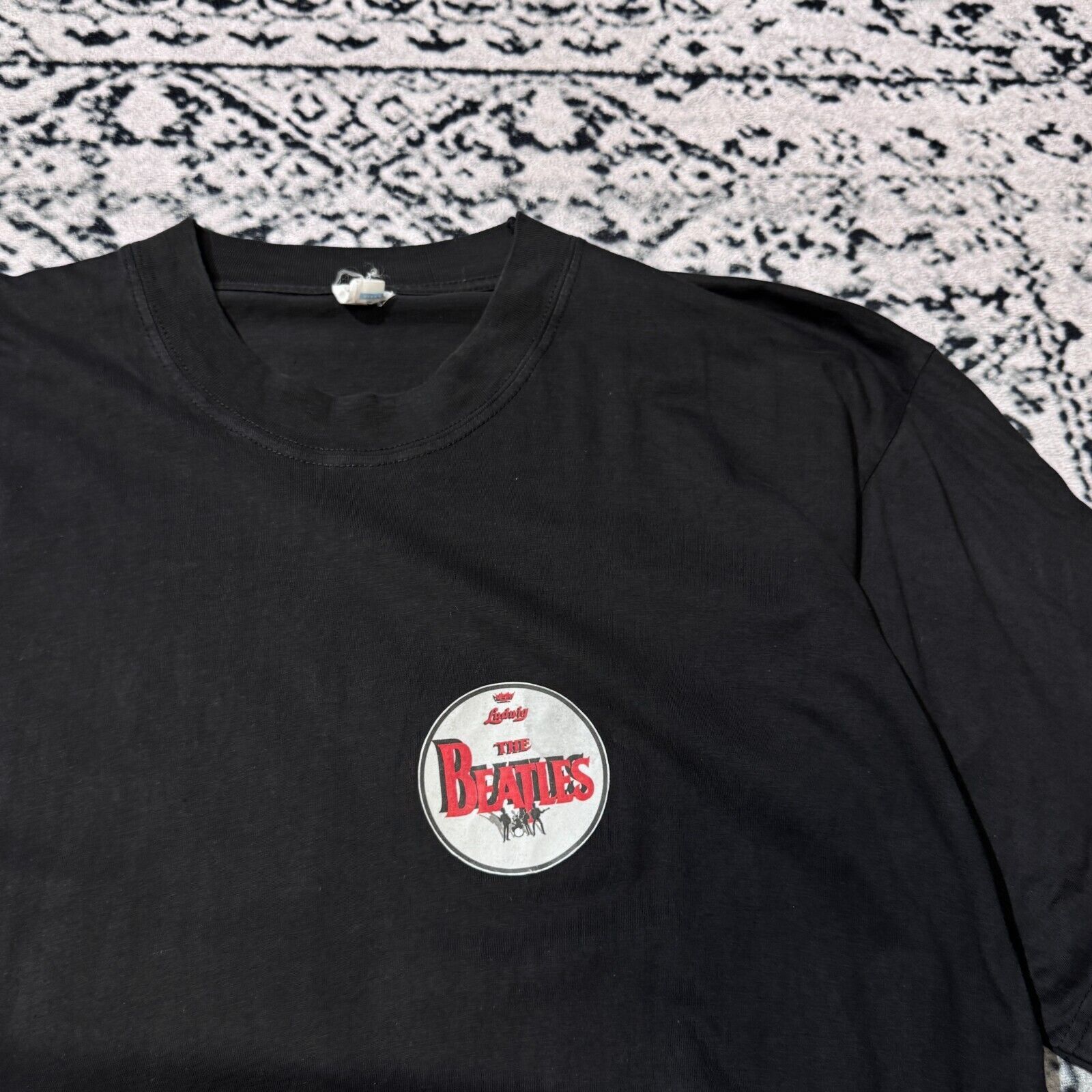 Vintage Vintage Black Cotton T-Shirt Size L The Beatles Y2K 1990 Size US L / EU 52-54 / 3 - 4 Thumbnail