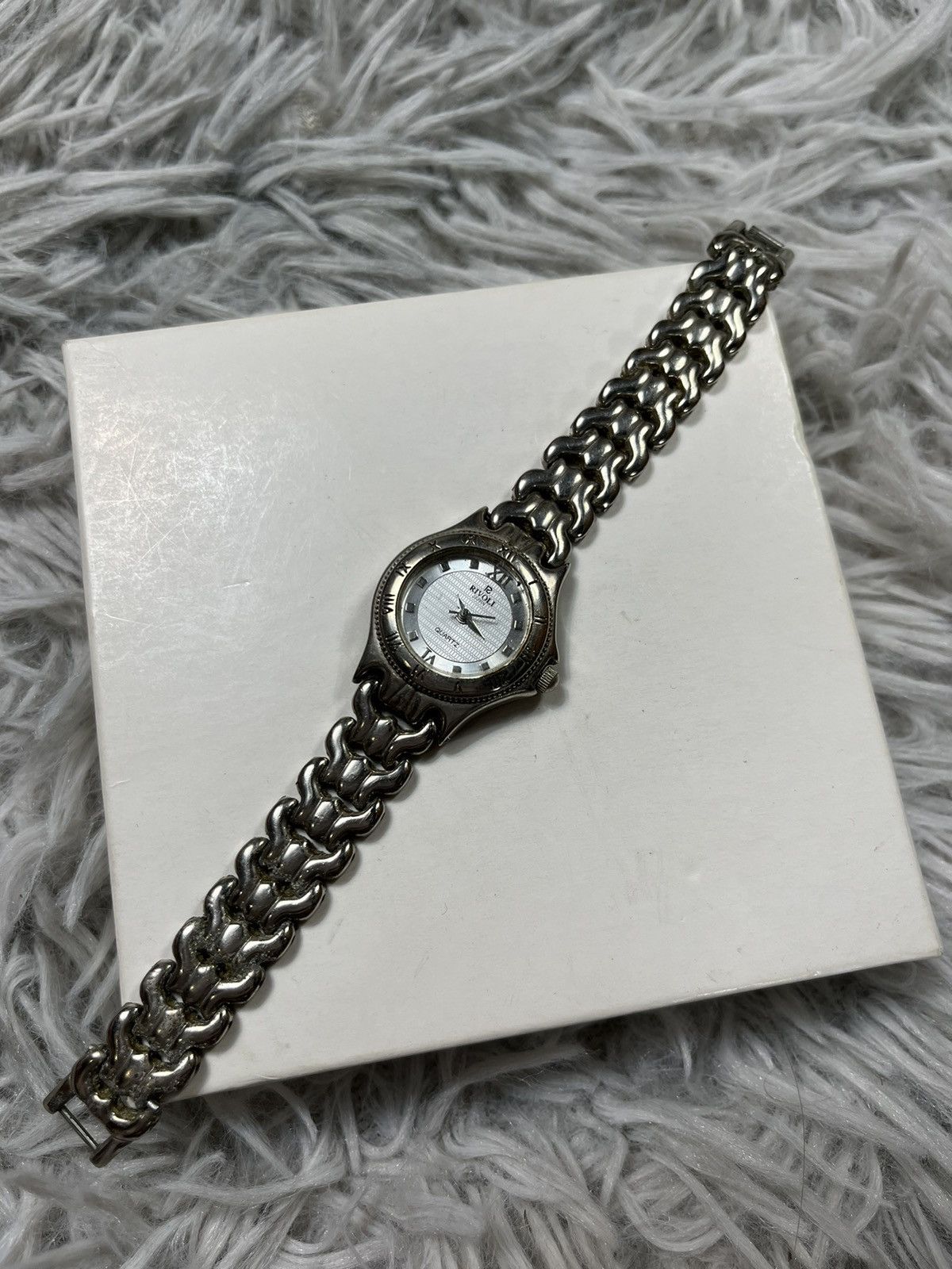 Japanese Brand Rivoli Stainless Steel Quartz Watch – Japanese Brand Size ONE SIZE - 8 Thumbnail