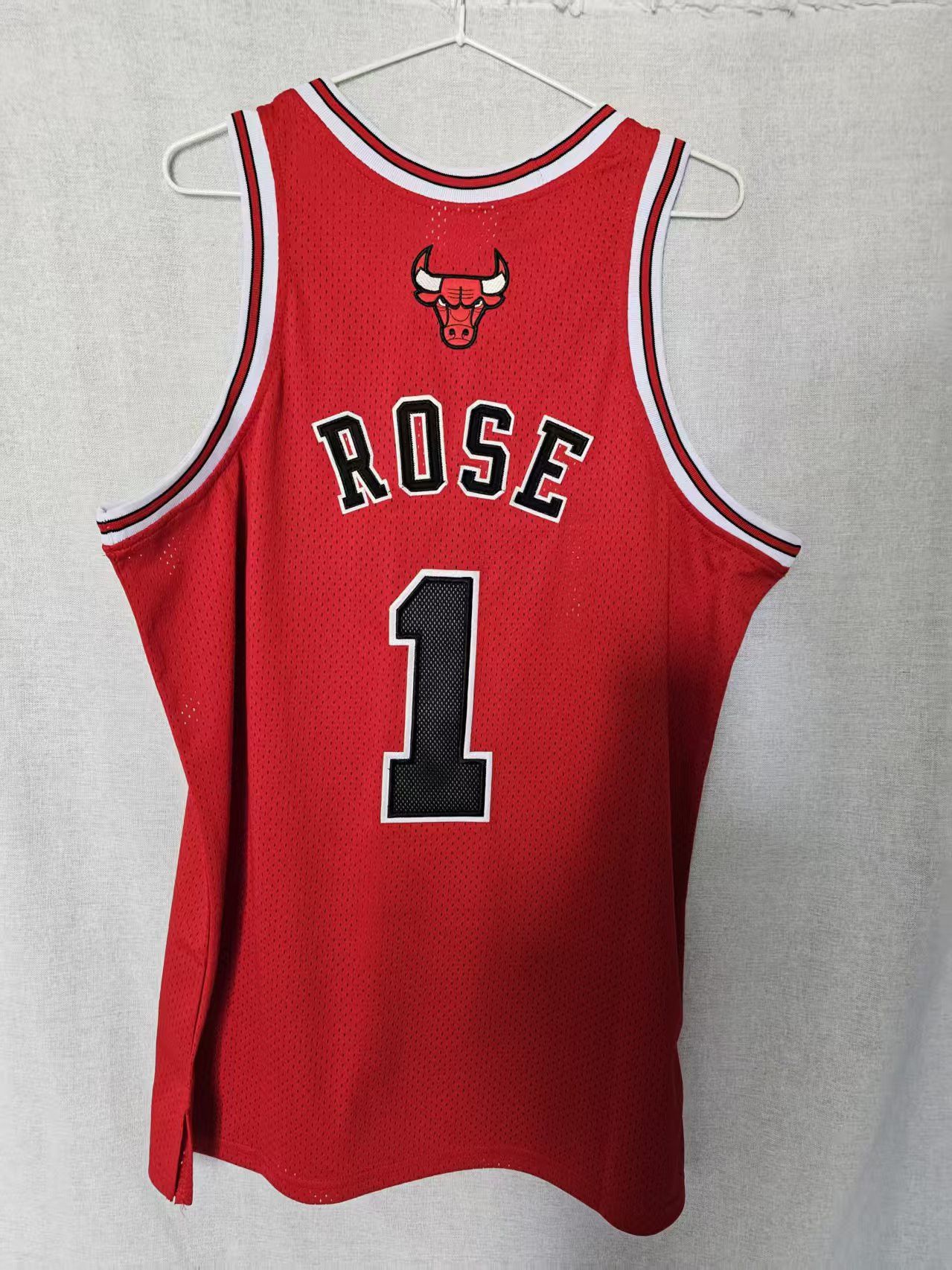 NBA Bulls #1 Derrick Rose Jersey Double Stitched S Size US S / EU 44-46 / 1 - 1 Thumbnail