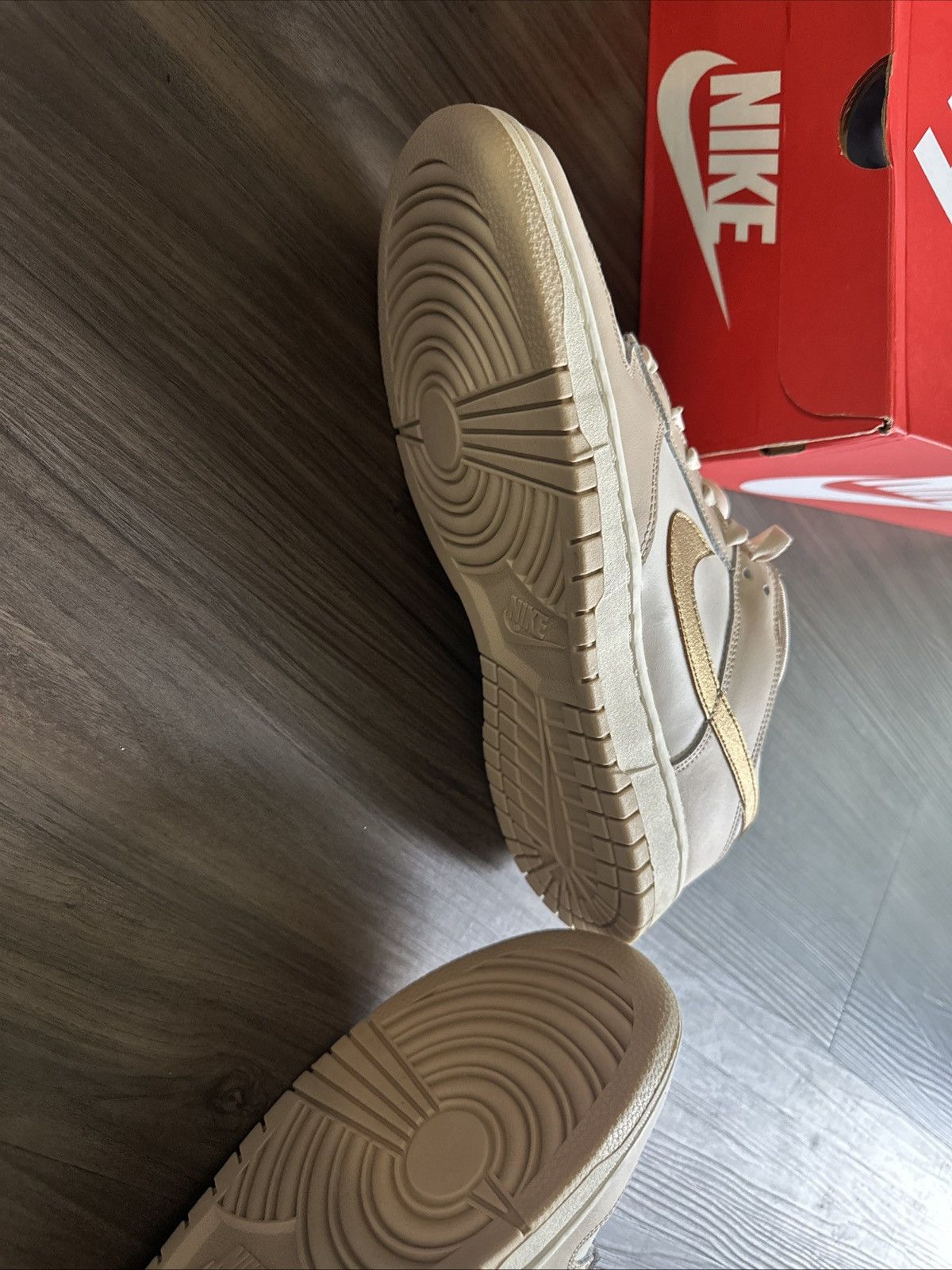 Nike Nike Dunk Low Phantom Metallic Gold W Size 11.5 / M 10 Size US 11.5 / IT 41.5 - 8 Thumbnail