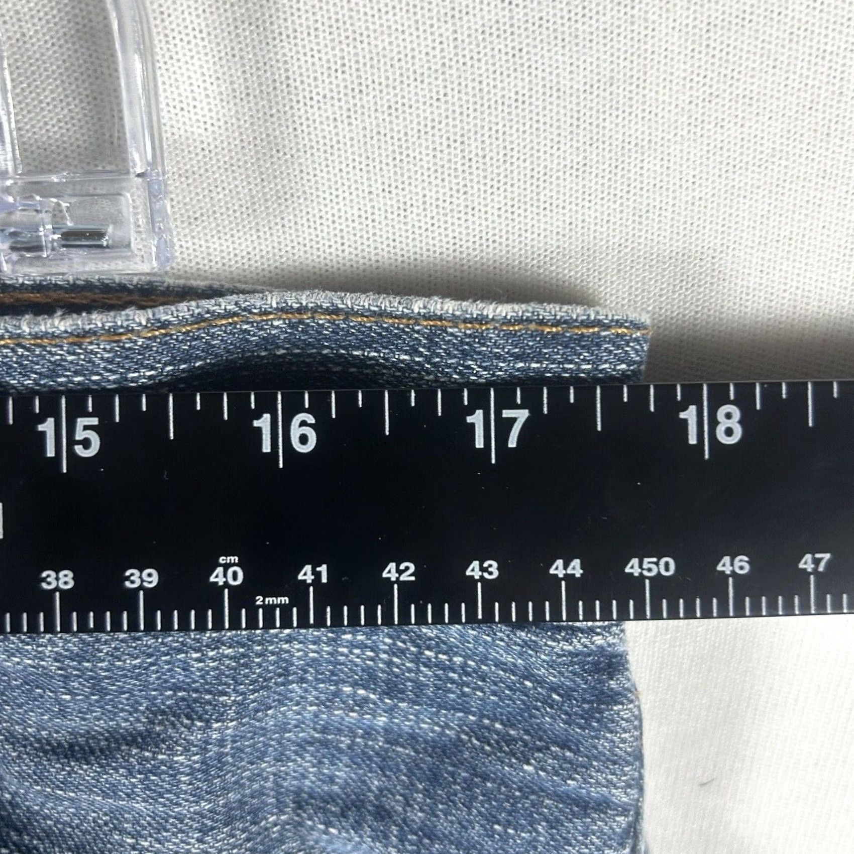 Levi's Levi's 505 Jeans Mens Size 34x30 Blue Denim Mid Rise Straight Fit Zip Pocket 5-Pocket Style Classic Regular Inseam 30 in Size US 34 / EU 50 - 7 Thumbnail