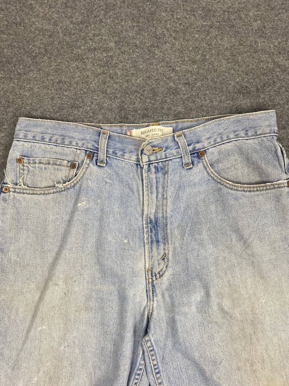 Levi's vintage levis 550 relaxed fit distressed denim Size US 35 - 9 Thumbnail