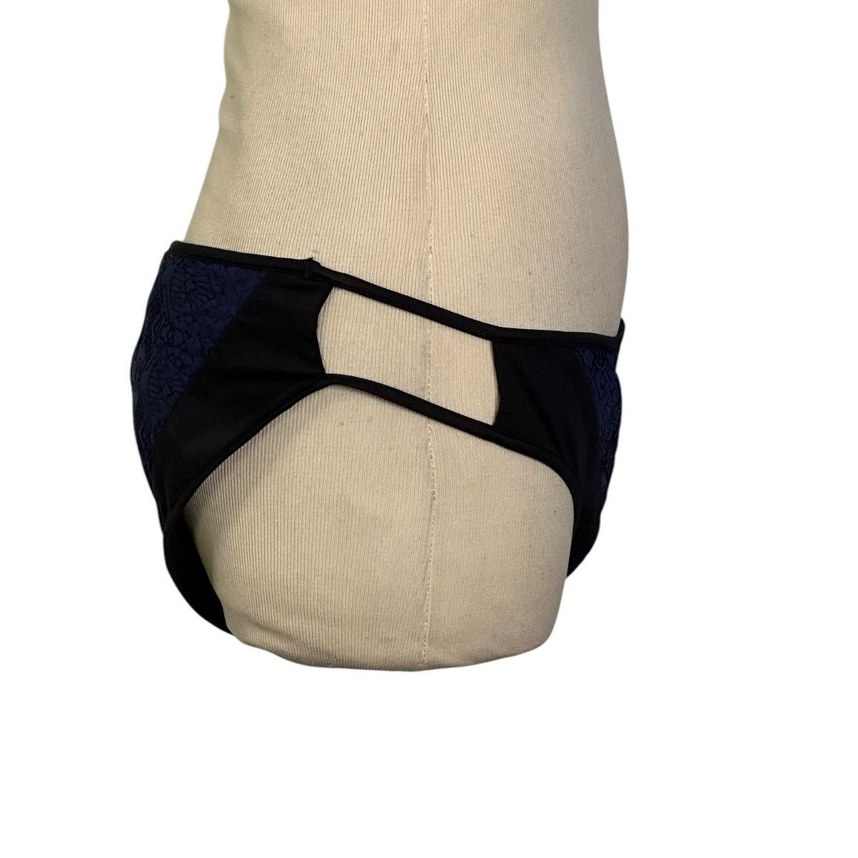 Jonathan Simkhai Jonathan Simkhai navy blue bikini bottom size Medium Size ONE SIZE - 9 Thumbnail