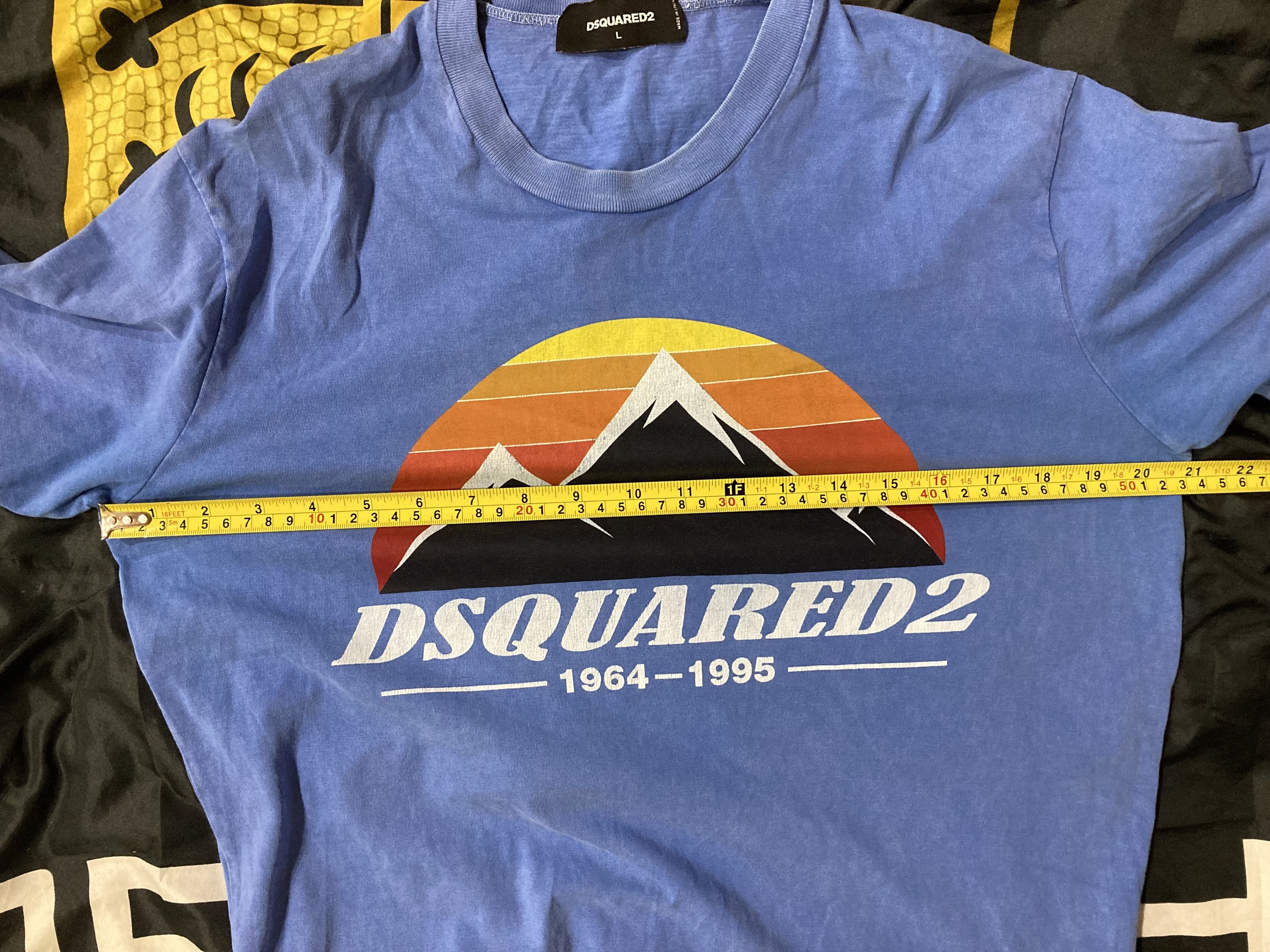 Dsquared2 Dsquared2 Mountain Peak Print T- Shirt Size US M / EU 48-50 / 2 - 5 Thumbnail
