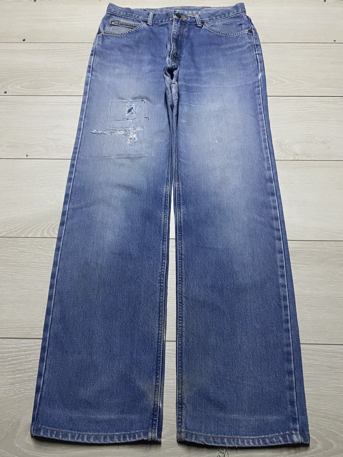 Lee Vintage Lee Faded Wash Repaired Loose Jeans Size US 31 - 1 Thumbnail
