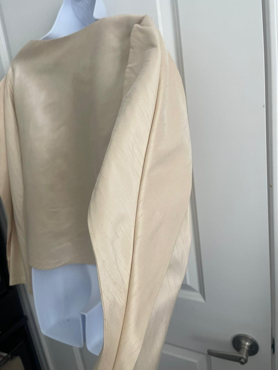 Other Cream-Colored Long Sleeve Top Size S / US 4 / IT 40 - 3 Thumbnail