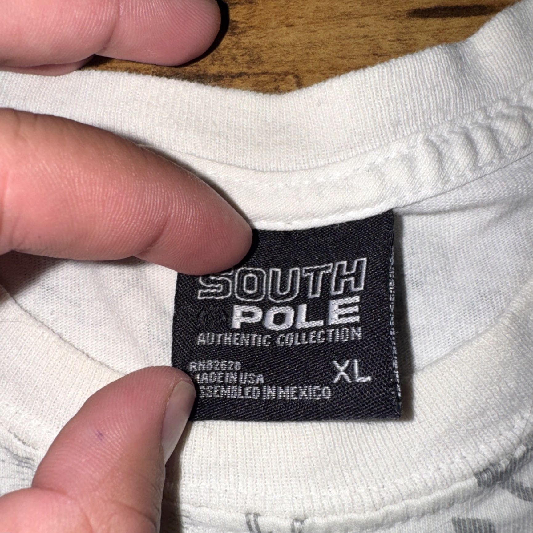 Southpole VINTAGE Southpole All Over Print T-Shirt XL Men White Size US XL / EU 56 / 4 - 5 Thumbnail
