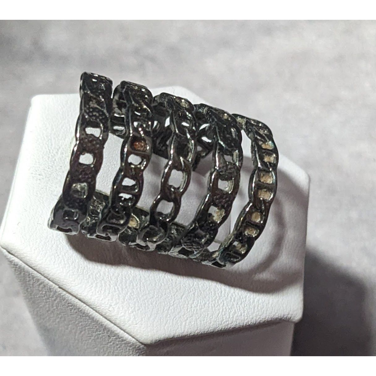 Other Grunge Punk Gunmetal Tone 5 Layer Chain Style Ring Size 5 1/ Size ONE SIZE - 2 Thumbnail