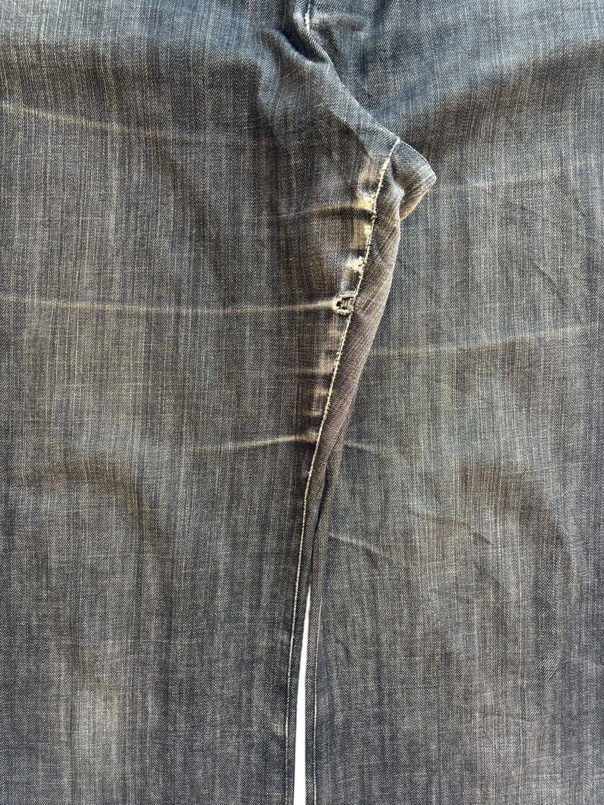 Burberry Vintage Burberry Distressed Loose Baggy Jeans Size US 34 / EU 50 - 5 Thumbnail