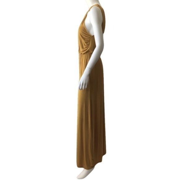 Other Elegant Gold Halter Neck Maxi Dress Soft Flowing Size S / US 4 / IT 40 - 3 Thumbnail
