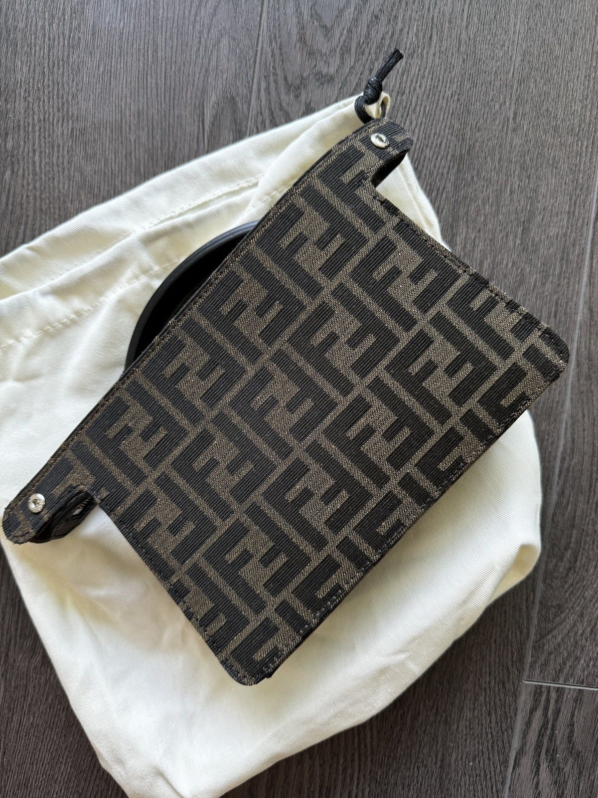 Fendi × Fragment Design × Hiroshi Fujiwara FENDI X FRGMT X POKEMON DRAGONITE PEEKABOO BAG Size ONE SIZE - 5 Thumbnail