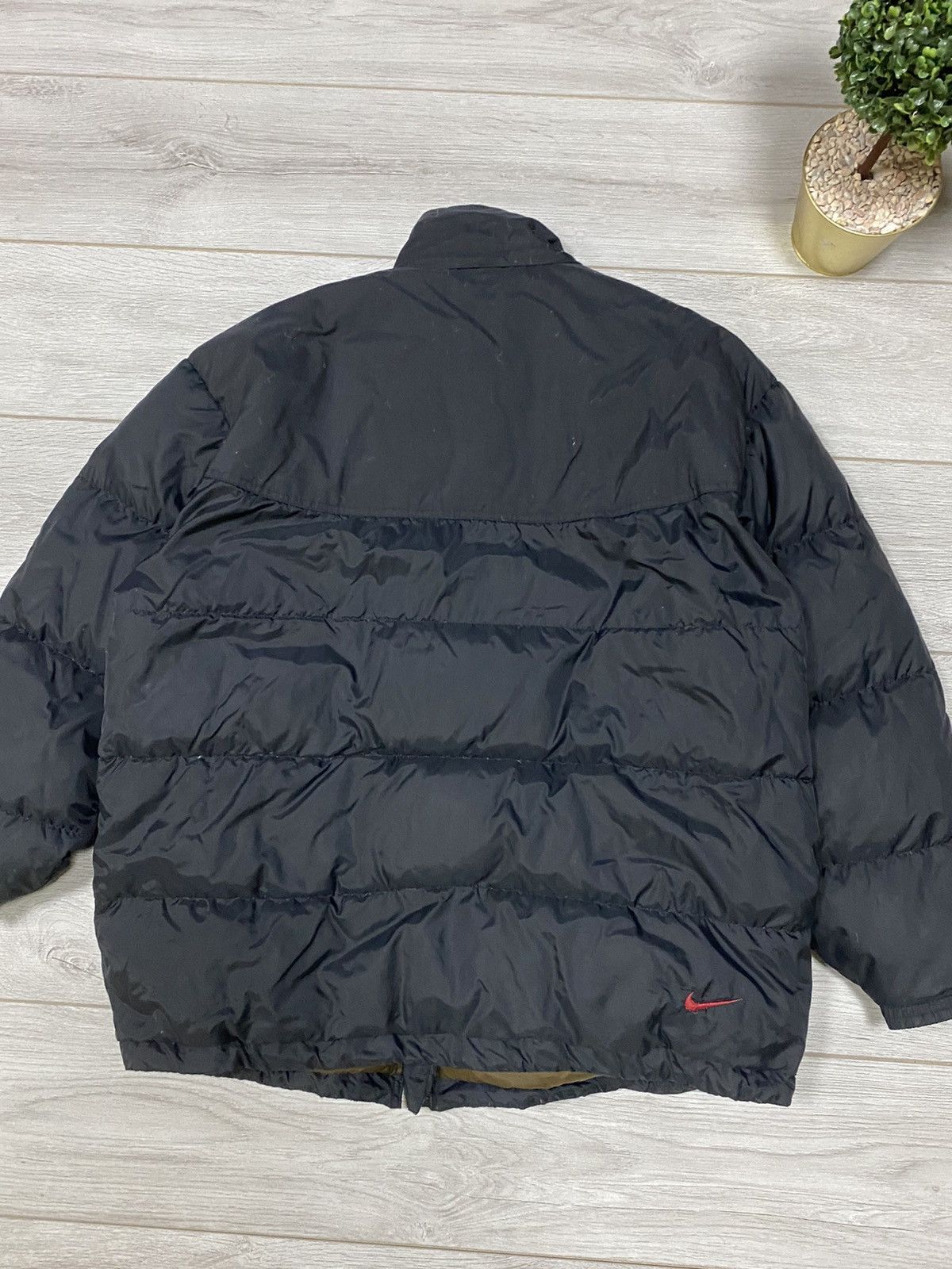 Vintage Nike vintage puffer down jacket big swoosh back Size US XL / EU 56 / 4 - 9 Thumbnail