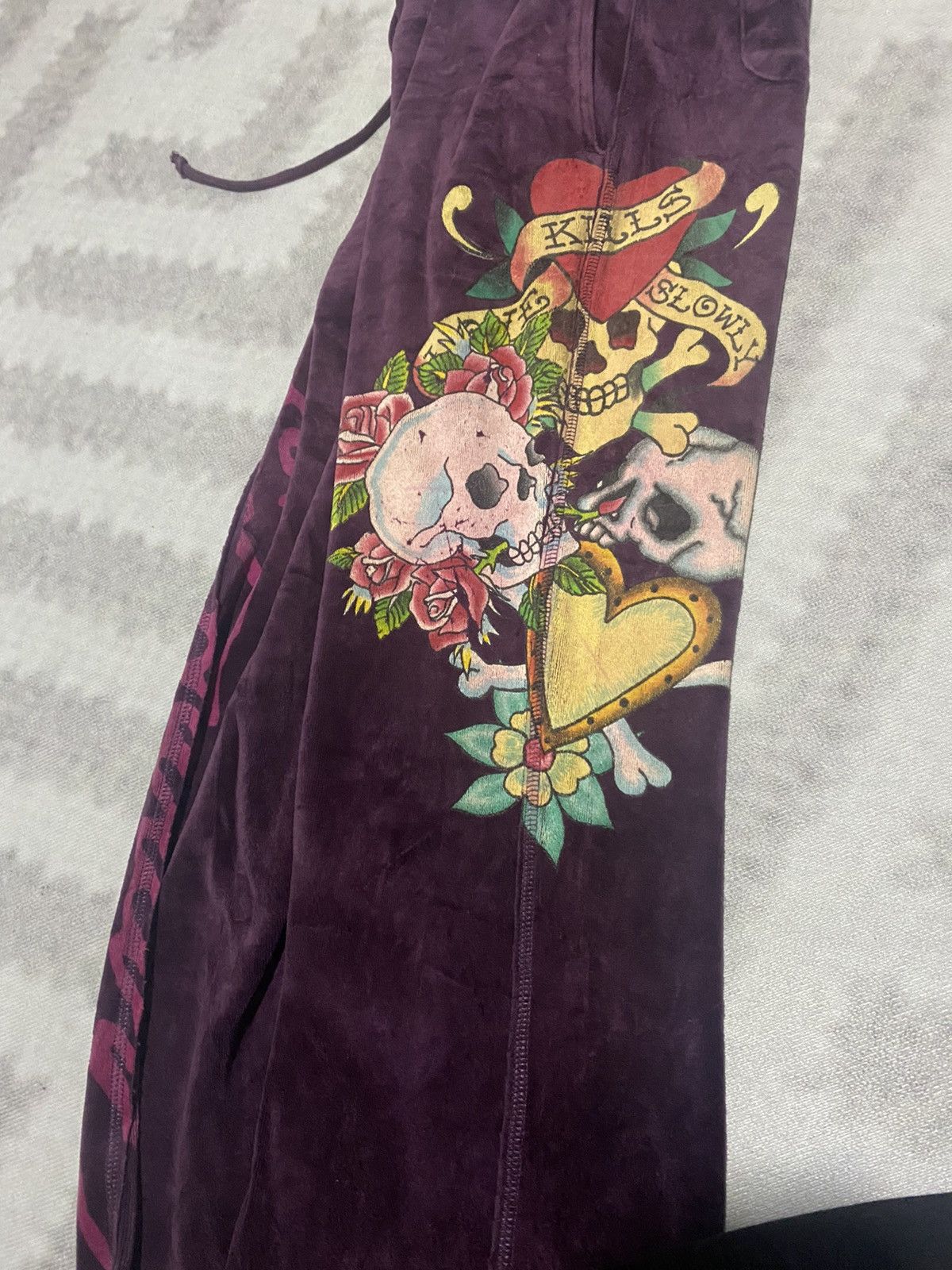 Ed Hardy × Velvet 00’s Velvet Ed Hardy Diamenté Full Velour Sweatpant Size US 31 - 5 Thumbnail