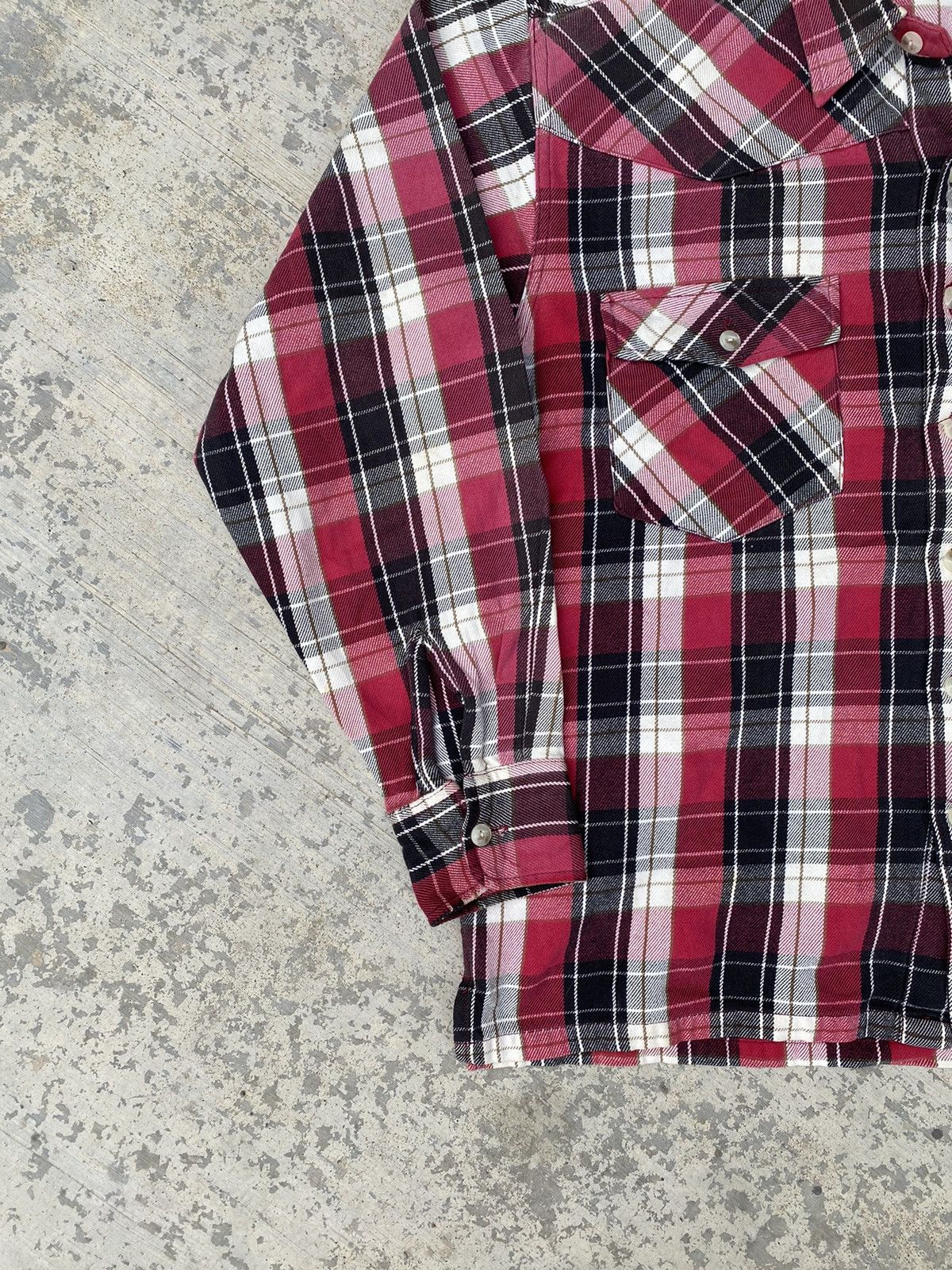 Levi's Distressed Levis orange tab checker plaid flannel Size US M / EU 48-50 / 2 - 4 Thumbnail